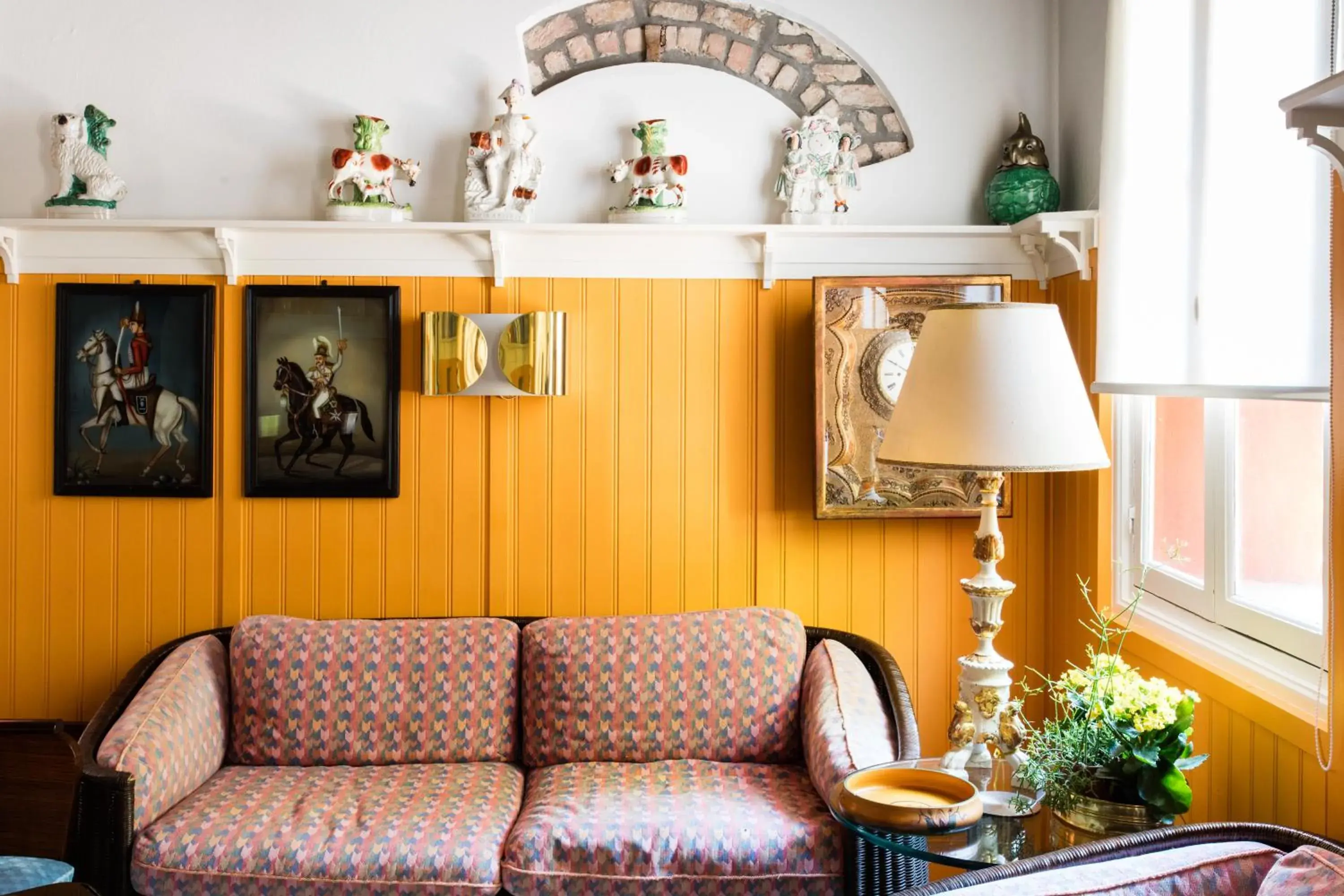 Lounge or bar in Residenza d'Epoca Albergo Quattro Fontane Lounge or bar in Residenza d'Epoca Albergo Quattro Fontane