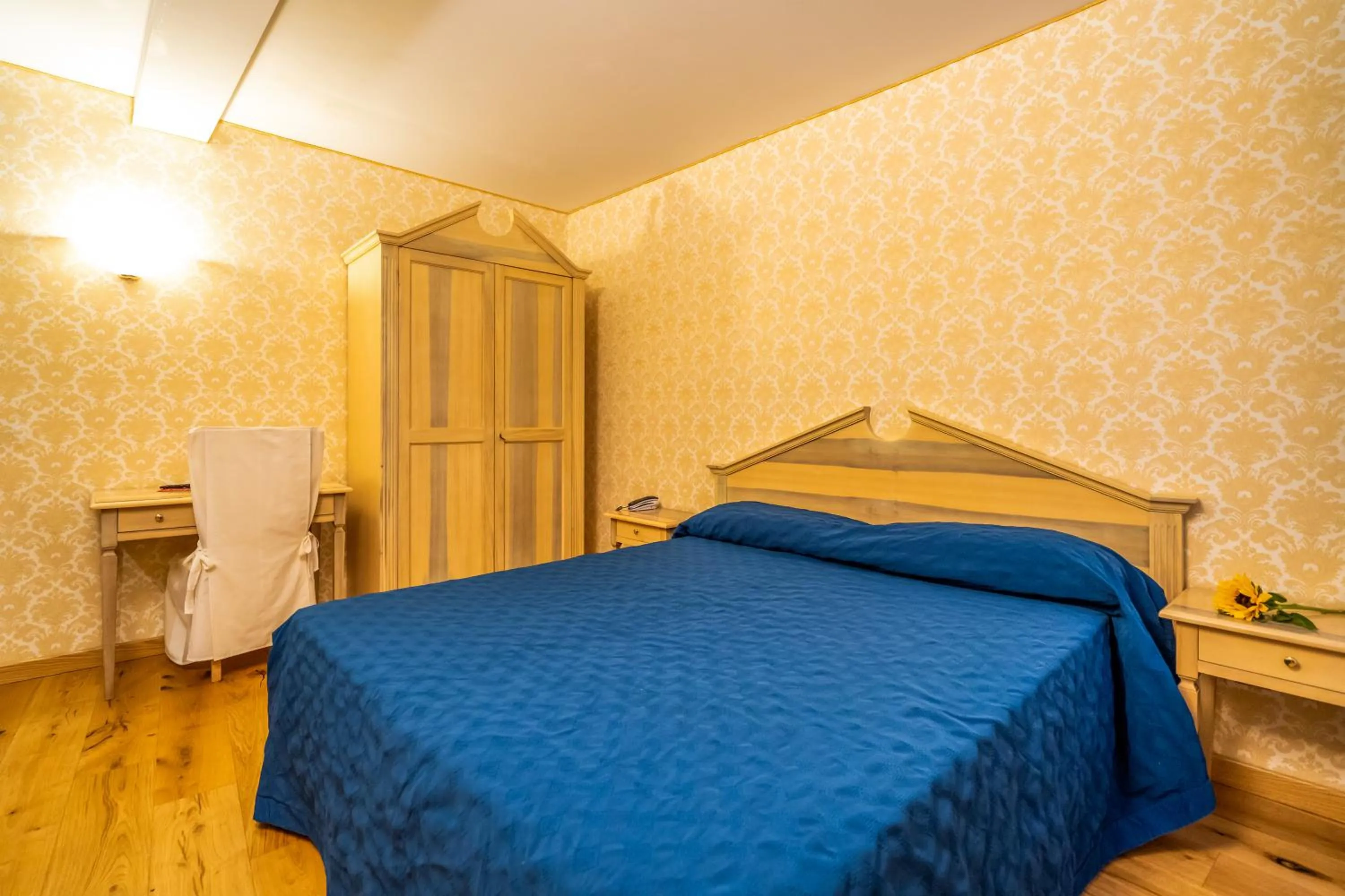 Bed in Hotel Tintoretto