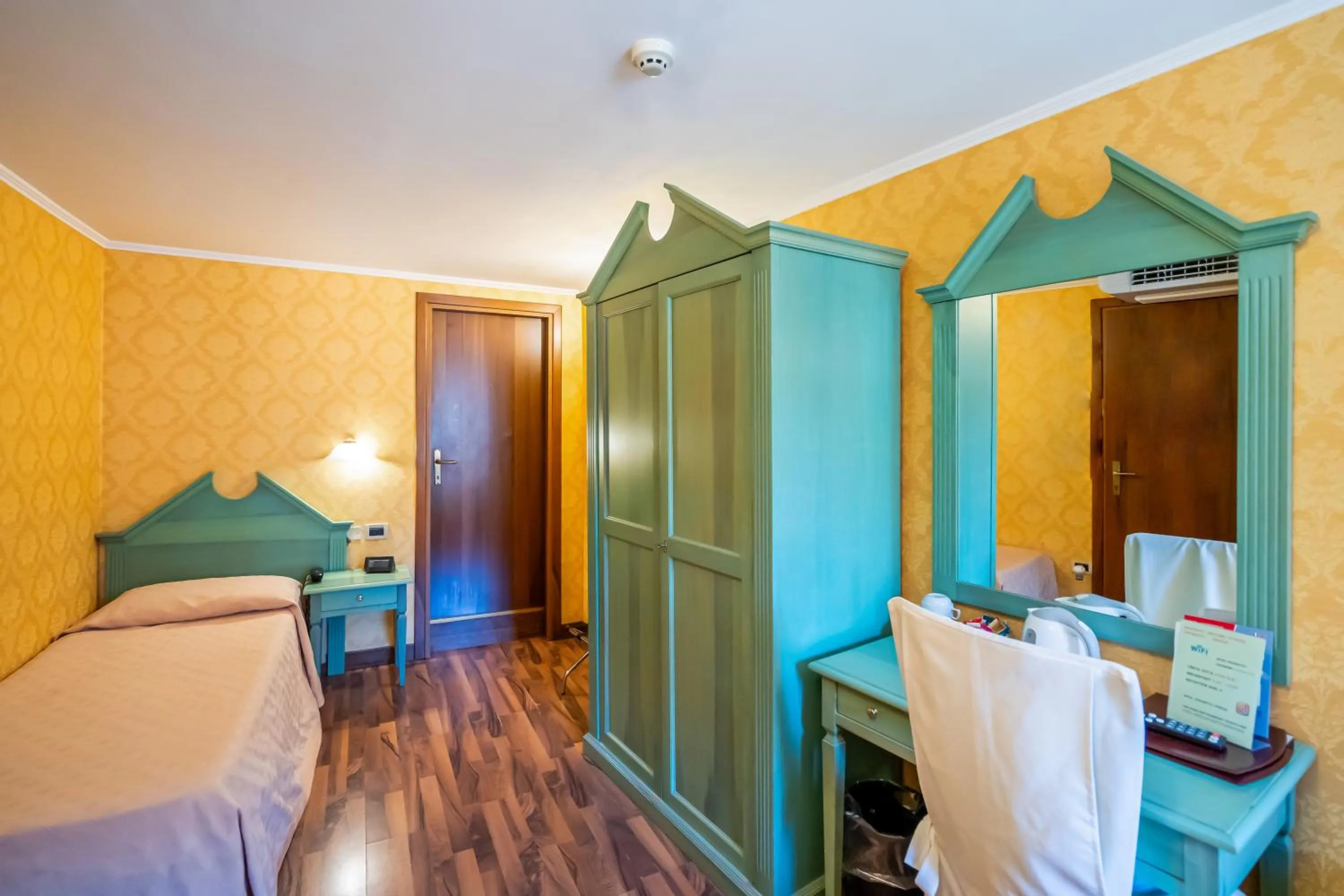 Bed in Hotel Tintoretto