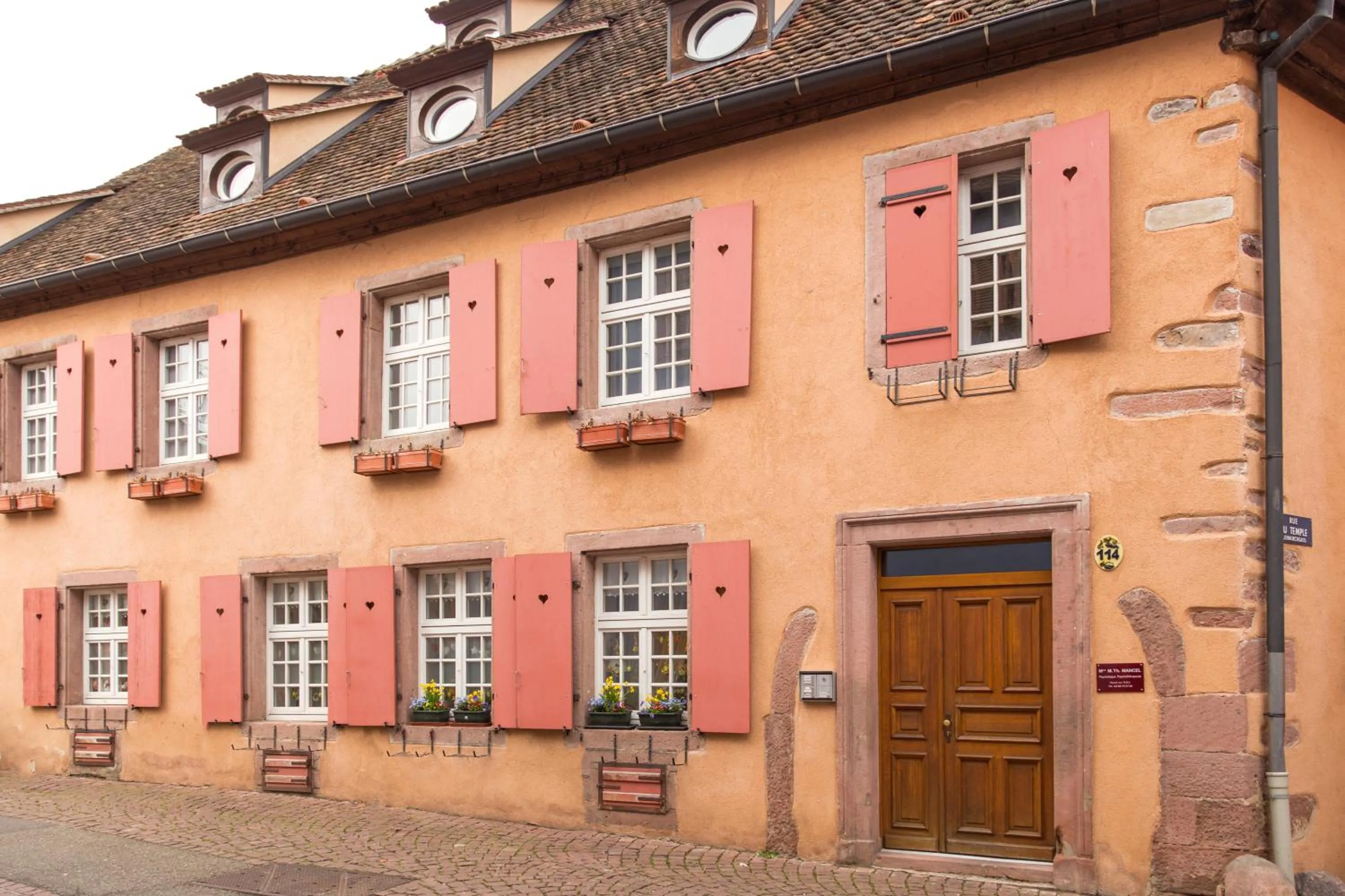 Street view in La Maison des Tanneurs