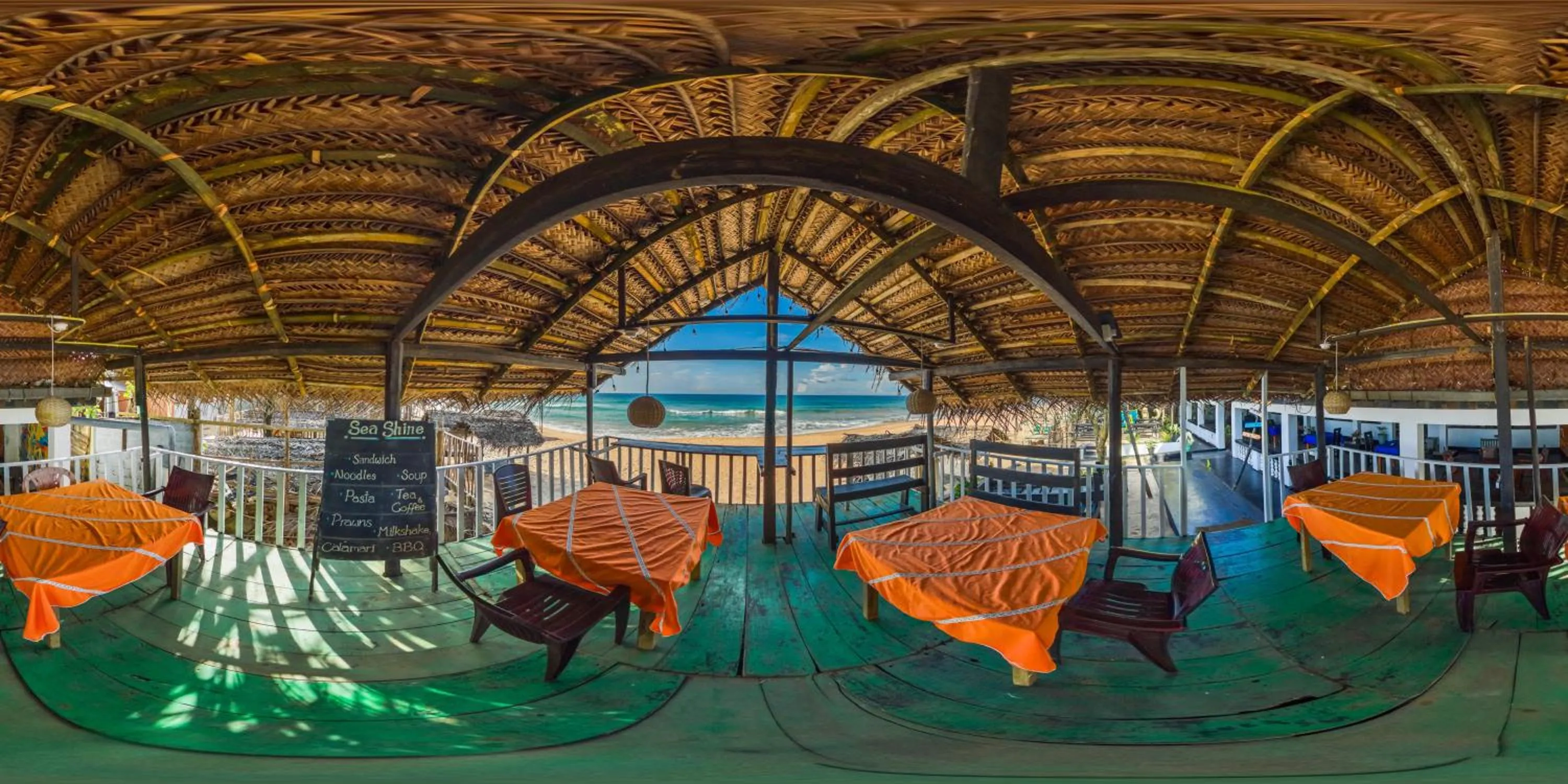 Restaurant/places to eat in Sea Shine Guest House