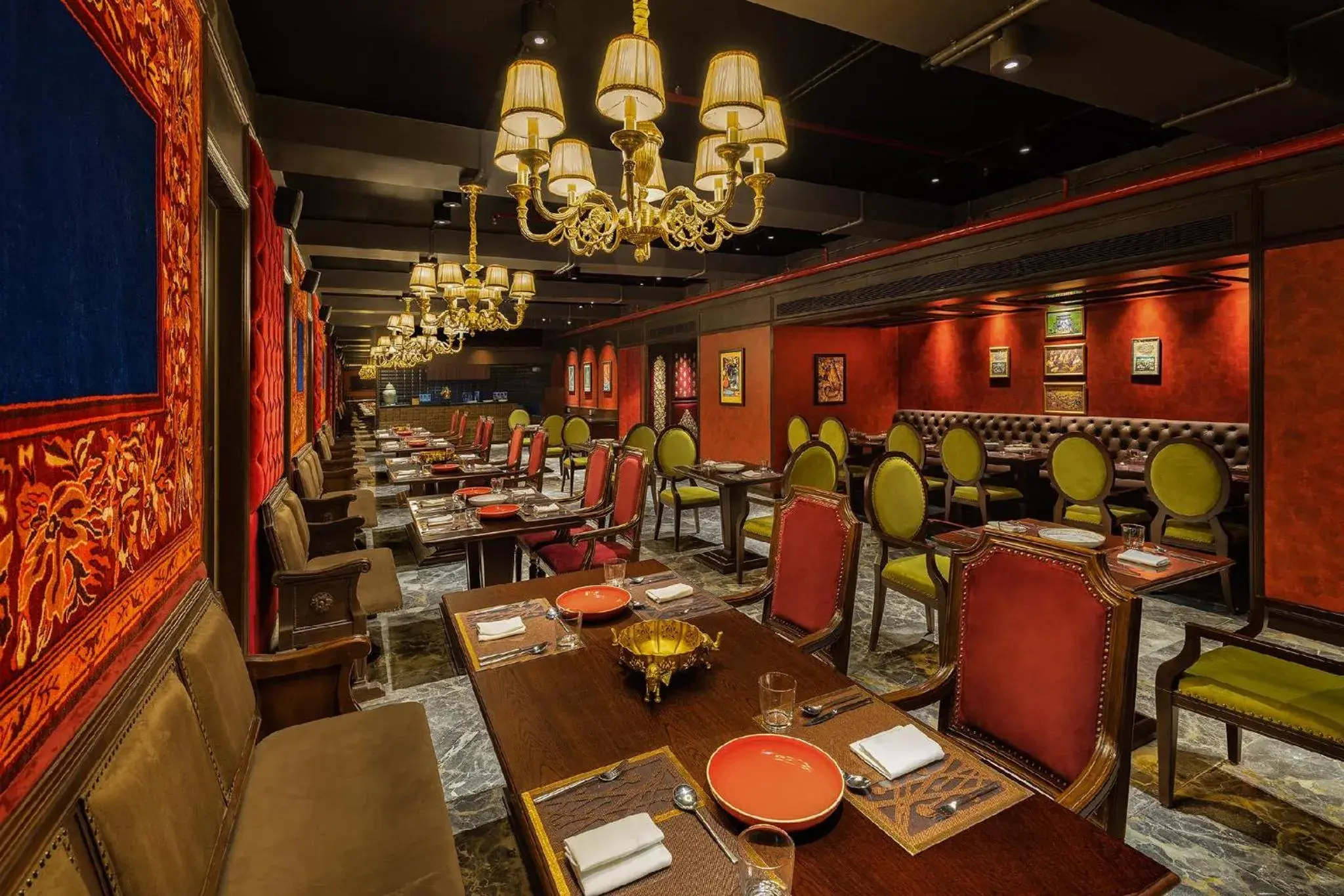 Restaurant/places to eat in Hotel Hillock Ahmedabad Restaurant/places to eat in Hotel Hillock Ahmedabad