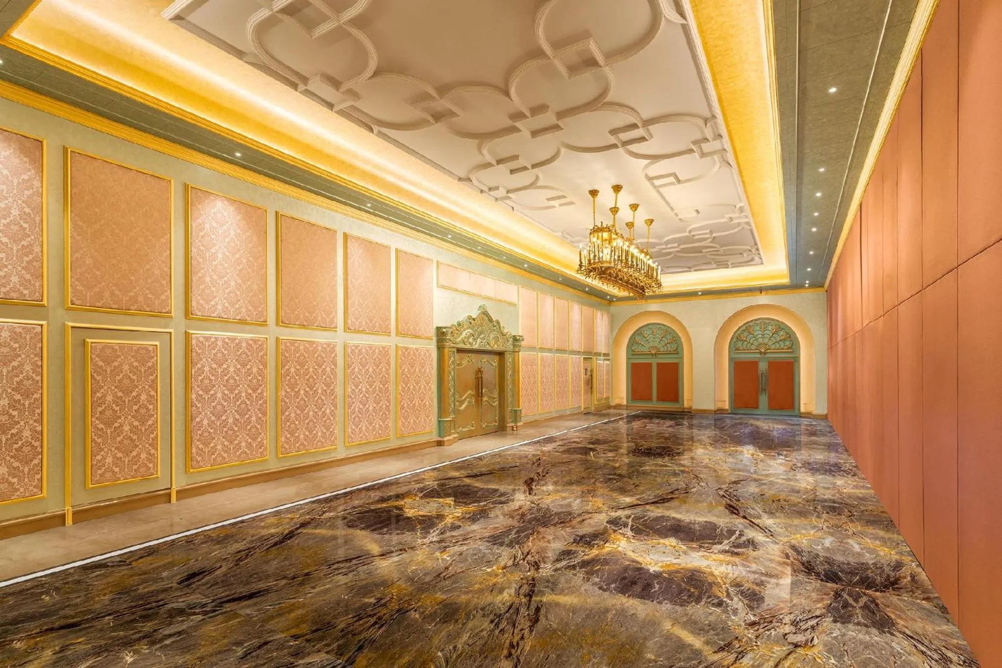 Banquet/Function facilities in Hotel Hillock Ahmedabad