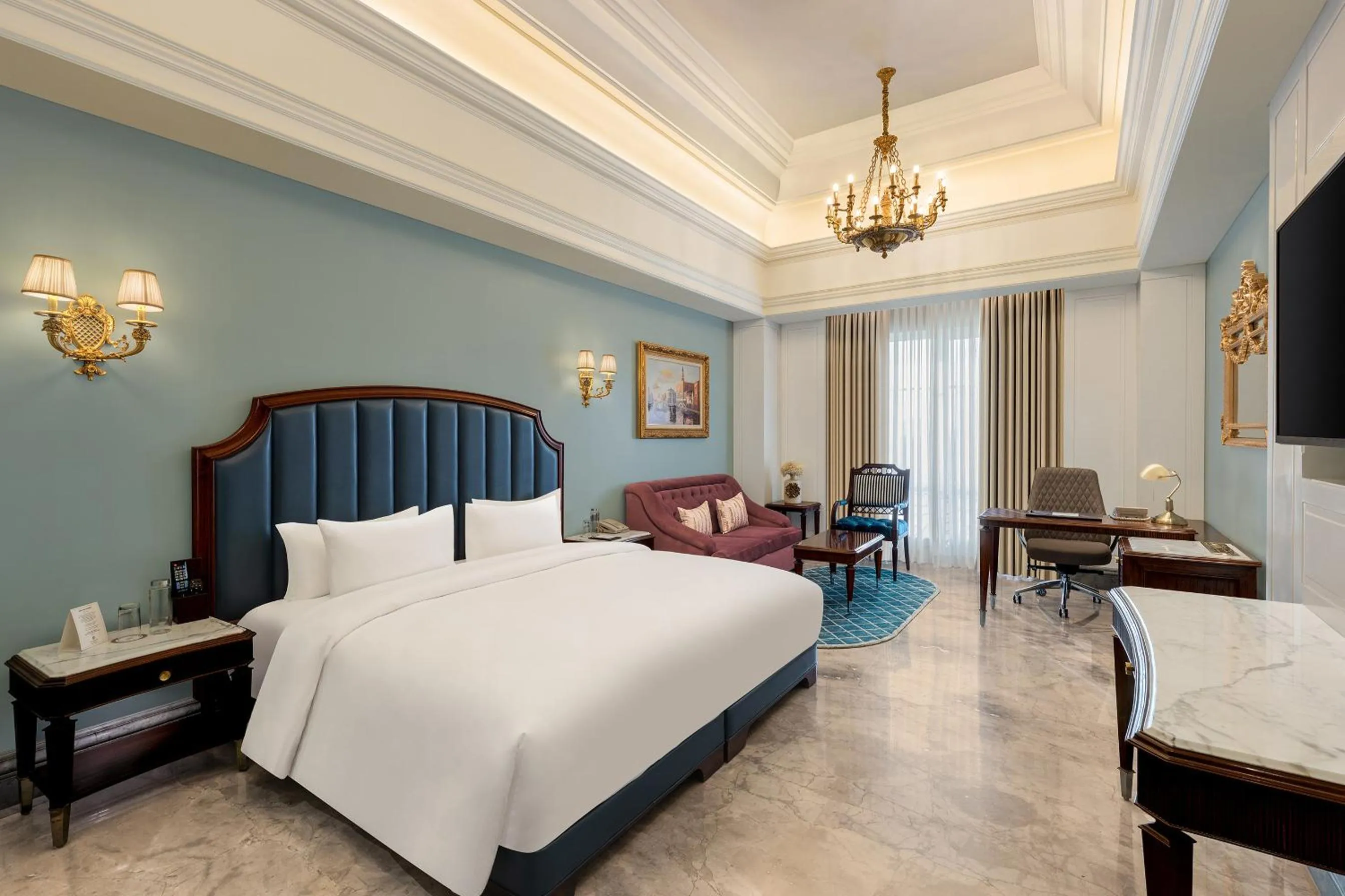 Bedroom, Bed in Hotel Hillock Ahmedabad