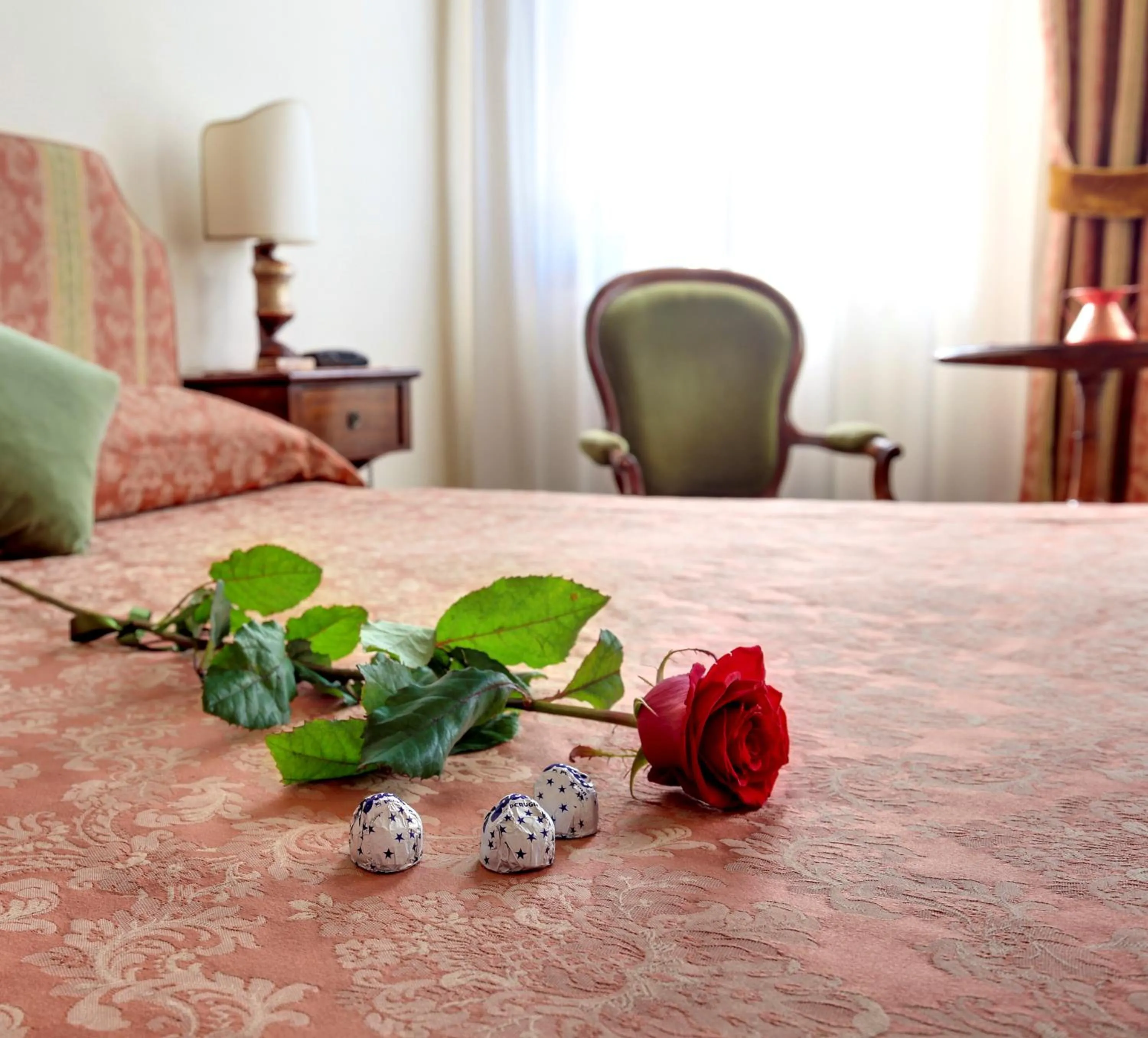 Bed in Palazzo Schiavoni Residenza d'epoca & Suite-Apartments