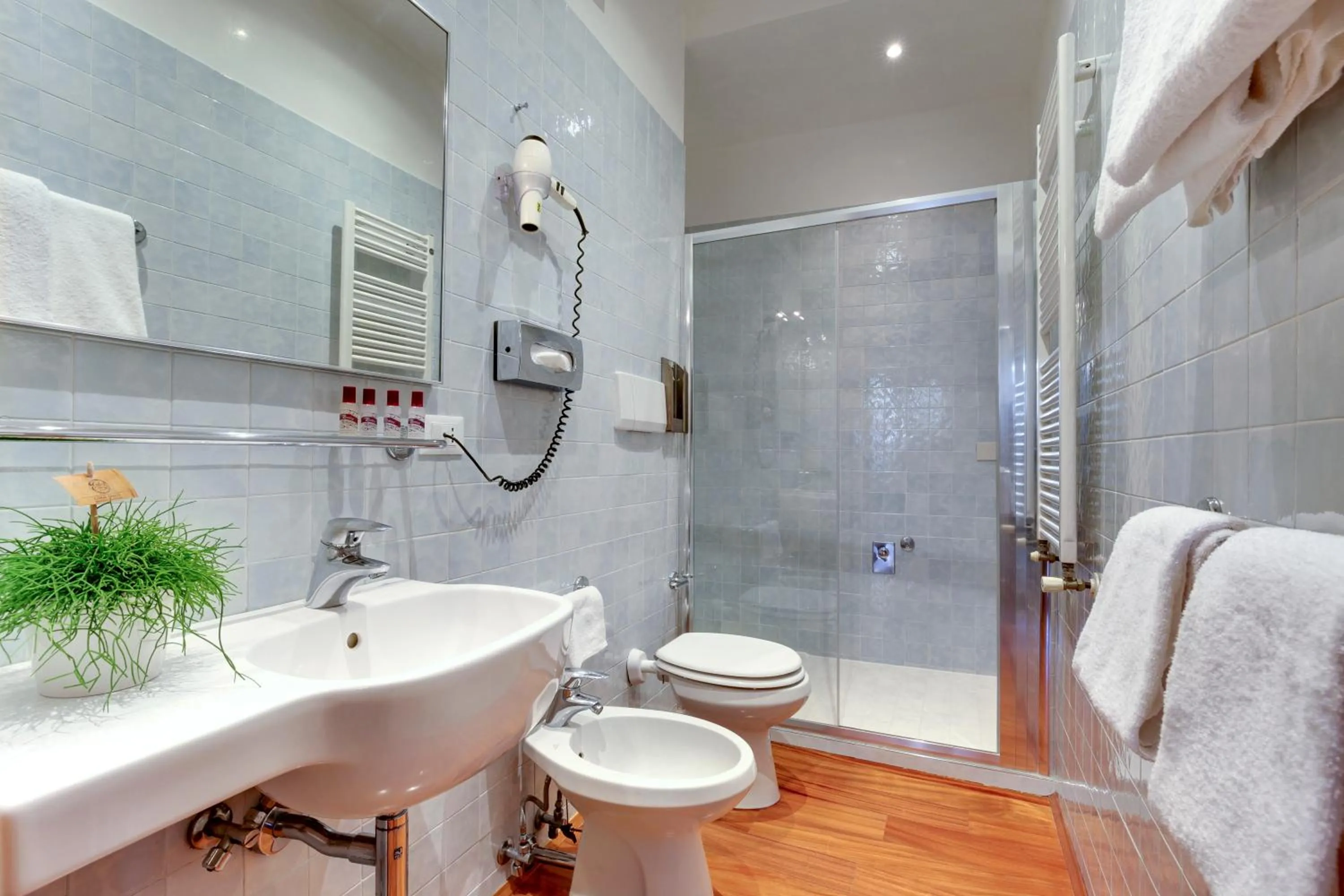 Shower in Palazzo Schiavoni Residenza d'epoca & Suite-Apartments