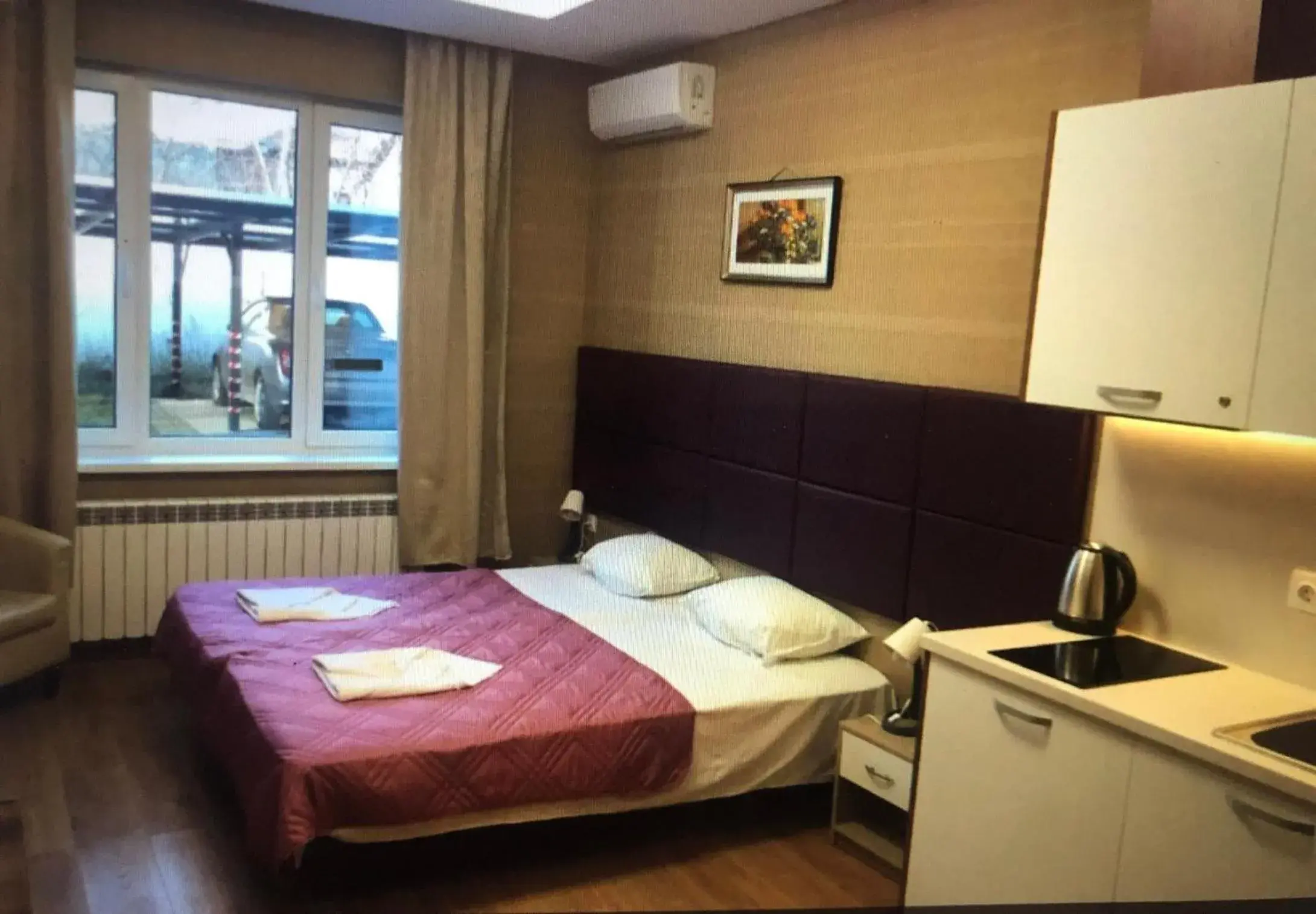 Double or Twin Room with Private Bathroom in APARTHOTEL BON BON Double or Twin Room with Private Bathroom in APARTHOTEL BON BON