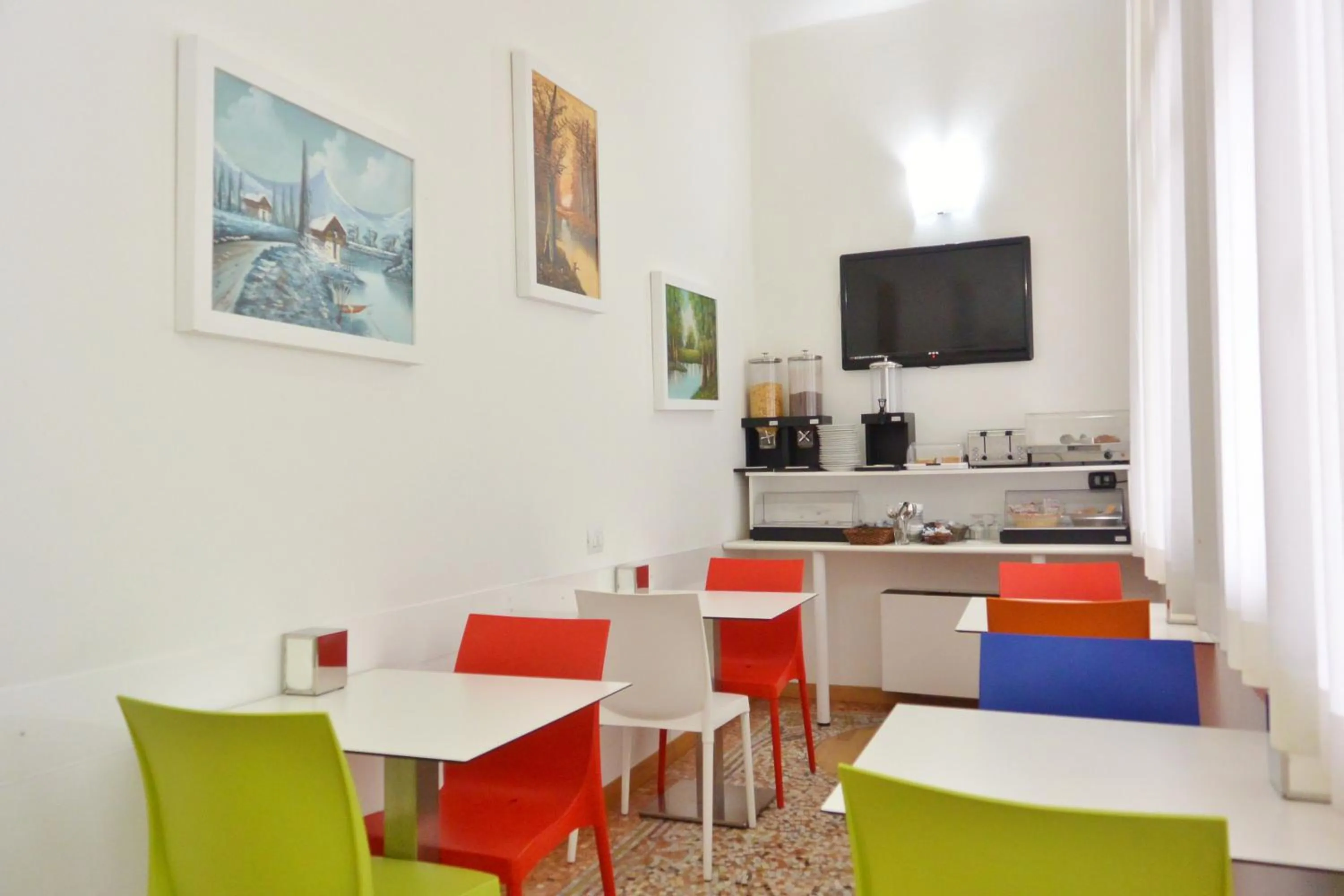 Restaurant/places to eat in Hotel Trentina