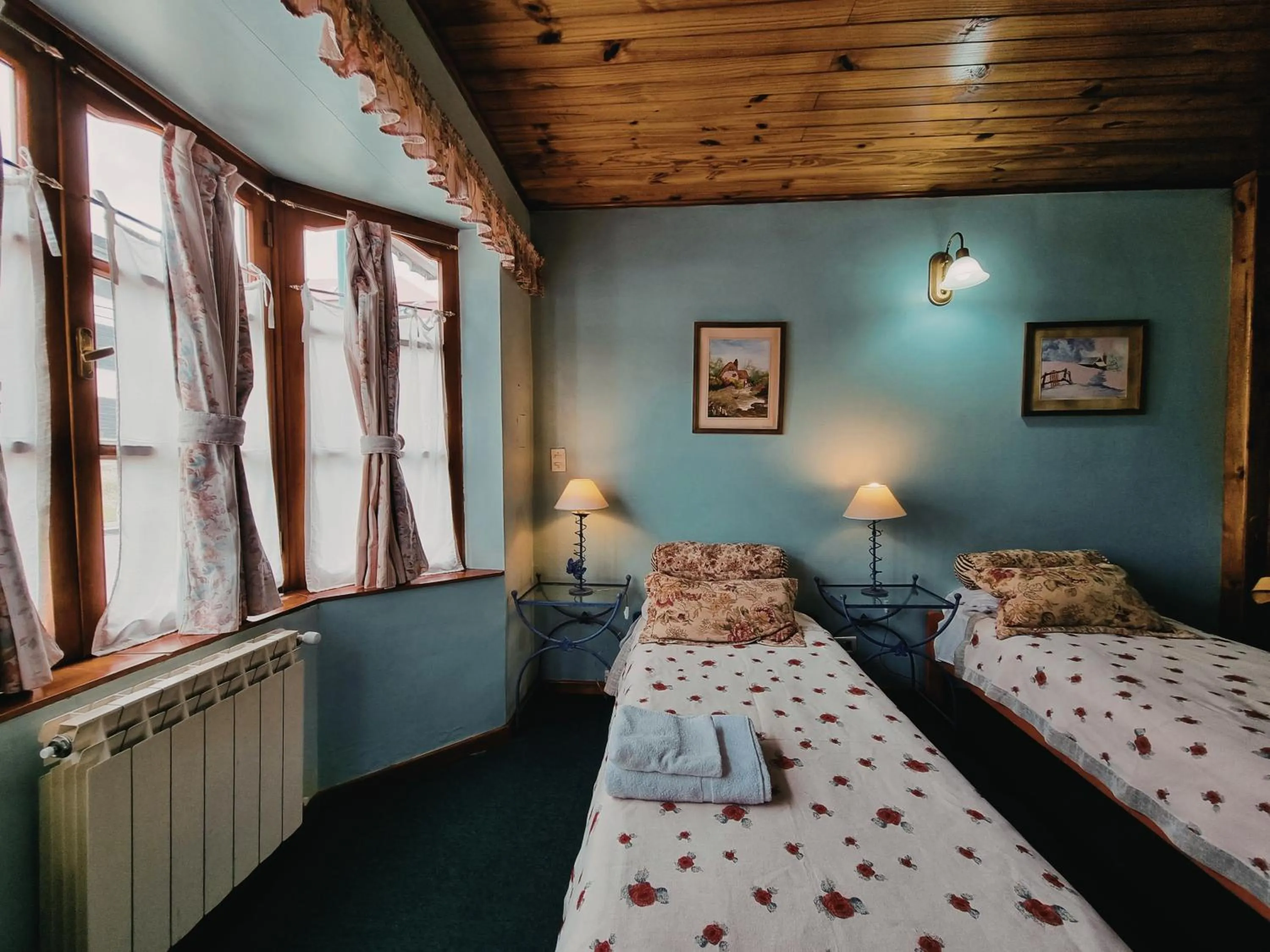 Photo of the whole room, Bed in FLOR AUSTRAL