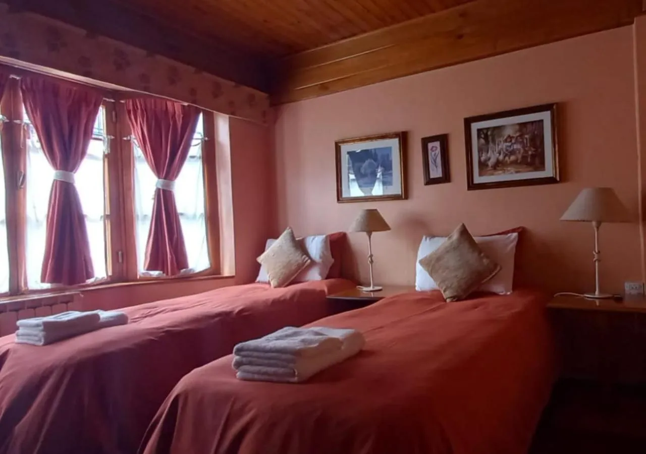 Photo of the whole room, Bed in FLOR AUSTRAL