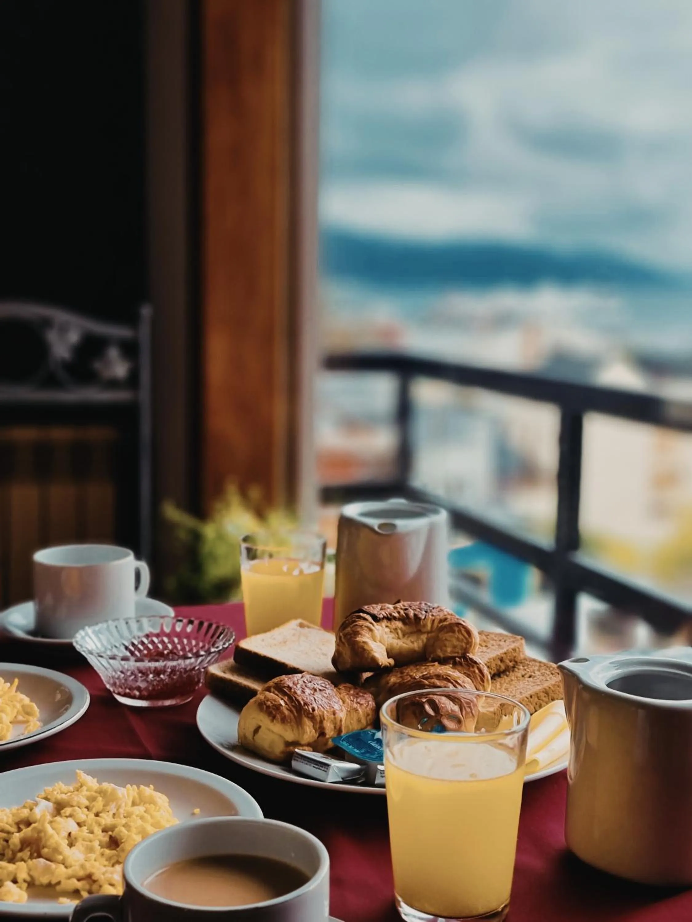Breakfast in FLOR AUSTRAL