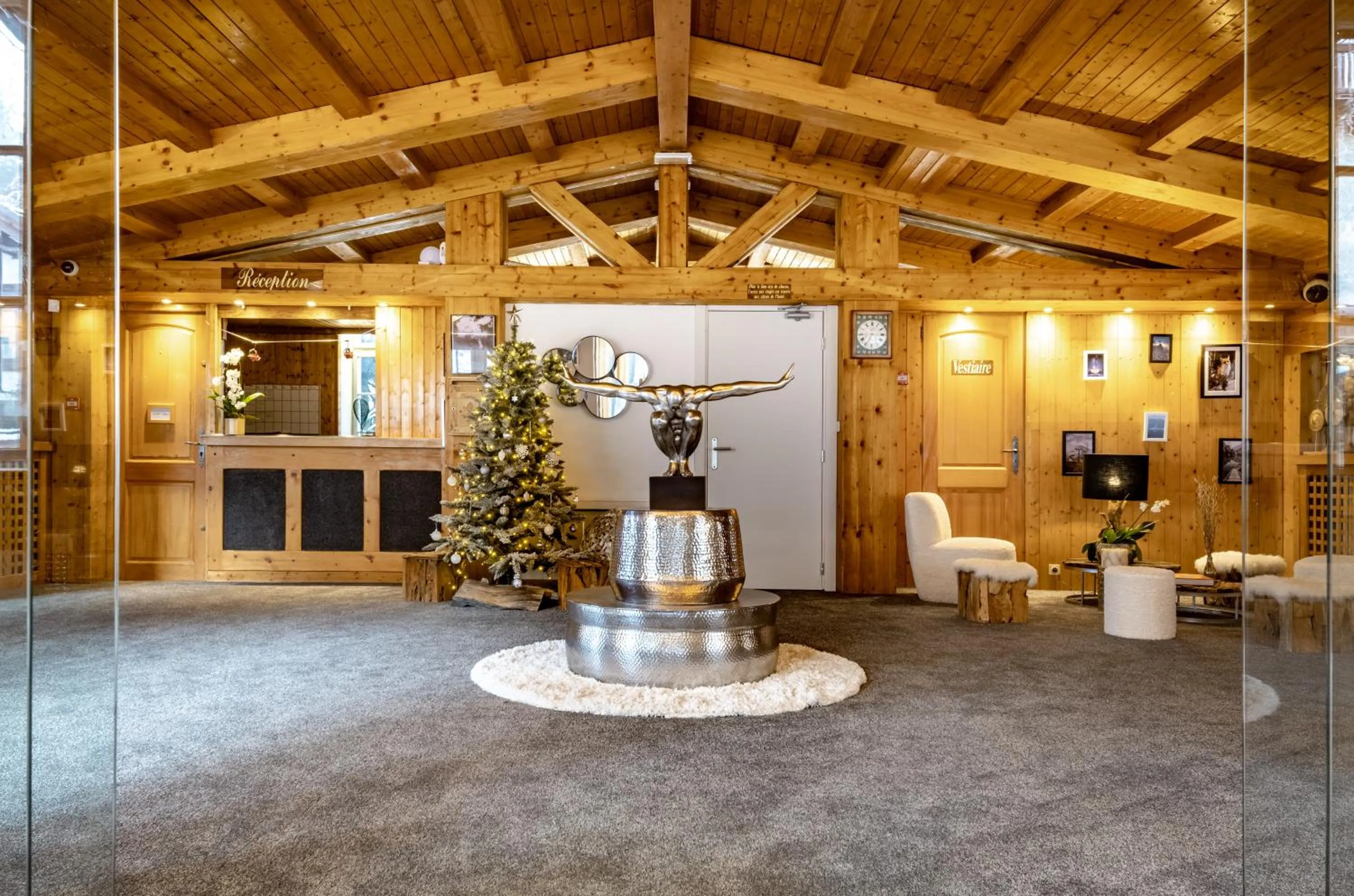 Lobby or reception in Le Chalet d'Antoine - Centre de Megève