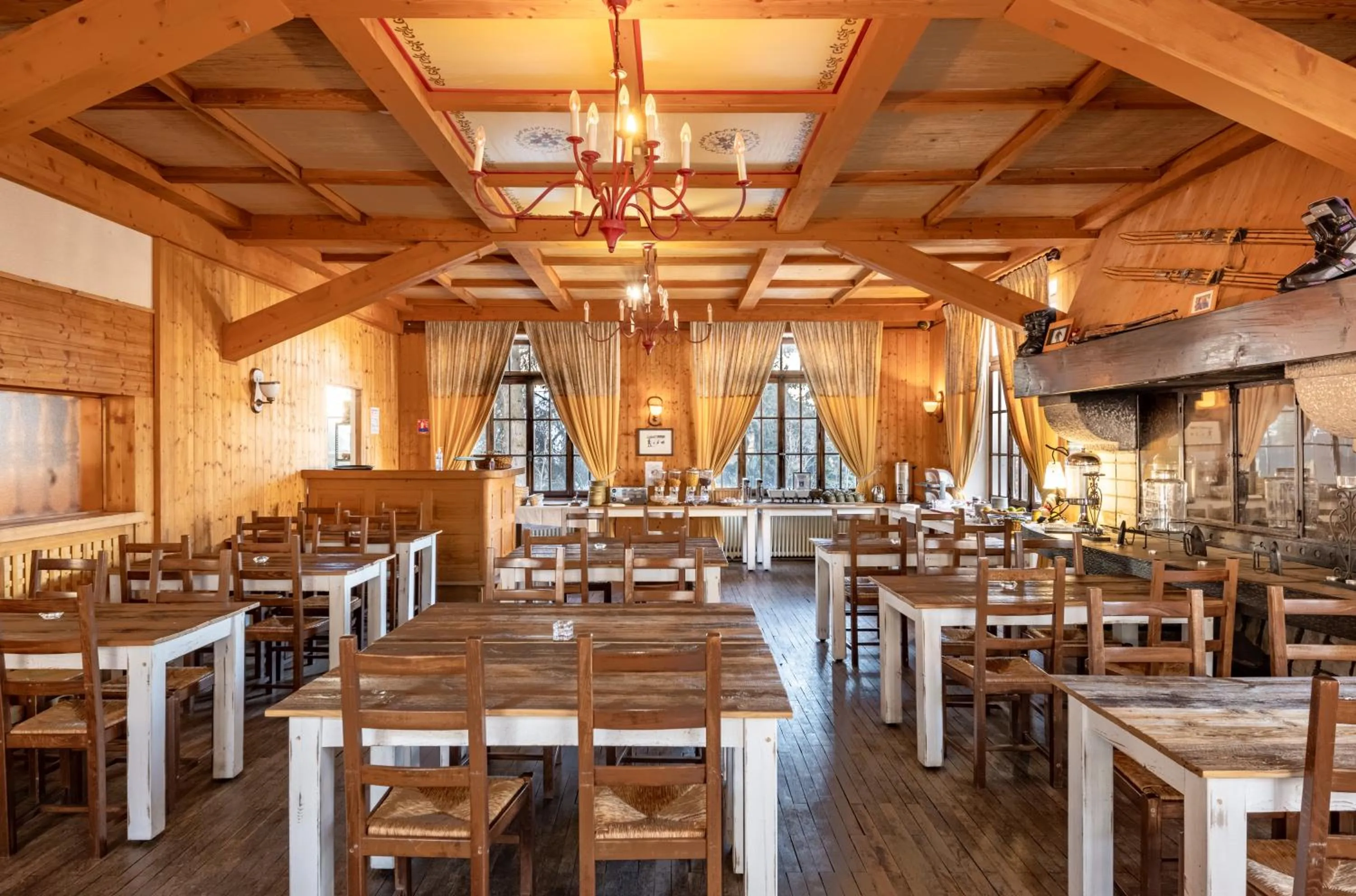 Dining area in Le Chalet d'Antoine - Centre de Megève