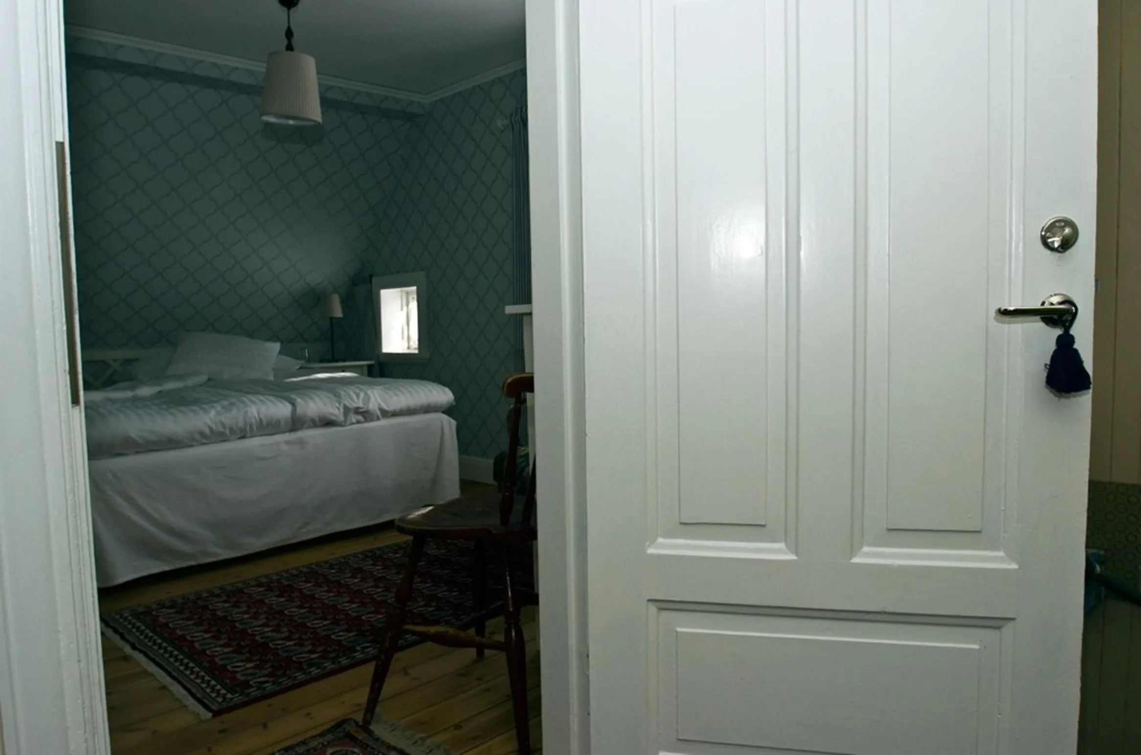 Bed in Bjälbo Gästhus B&B