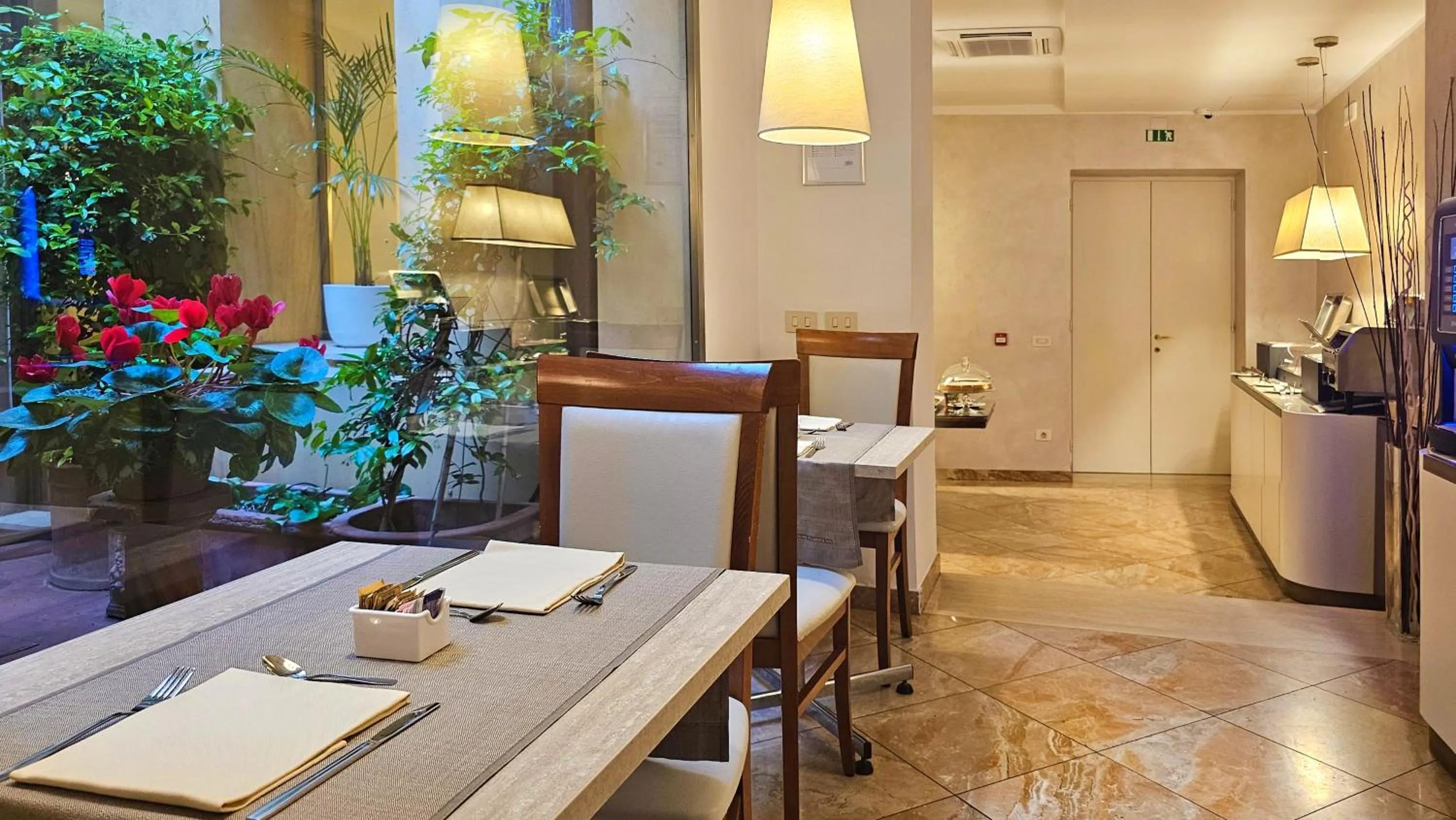 Buffet breakfast in Hotel Atlantic Palace