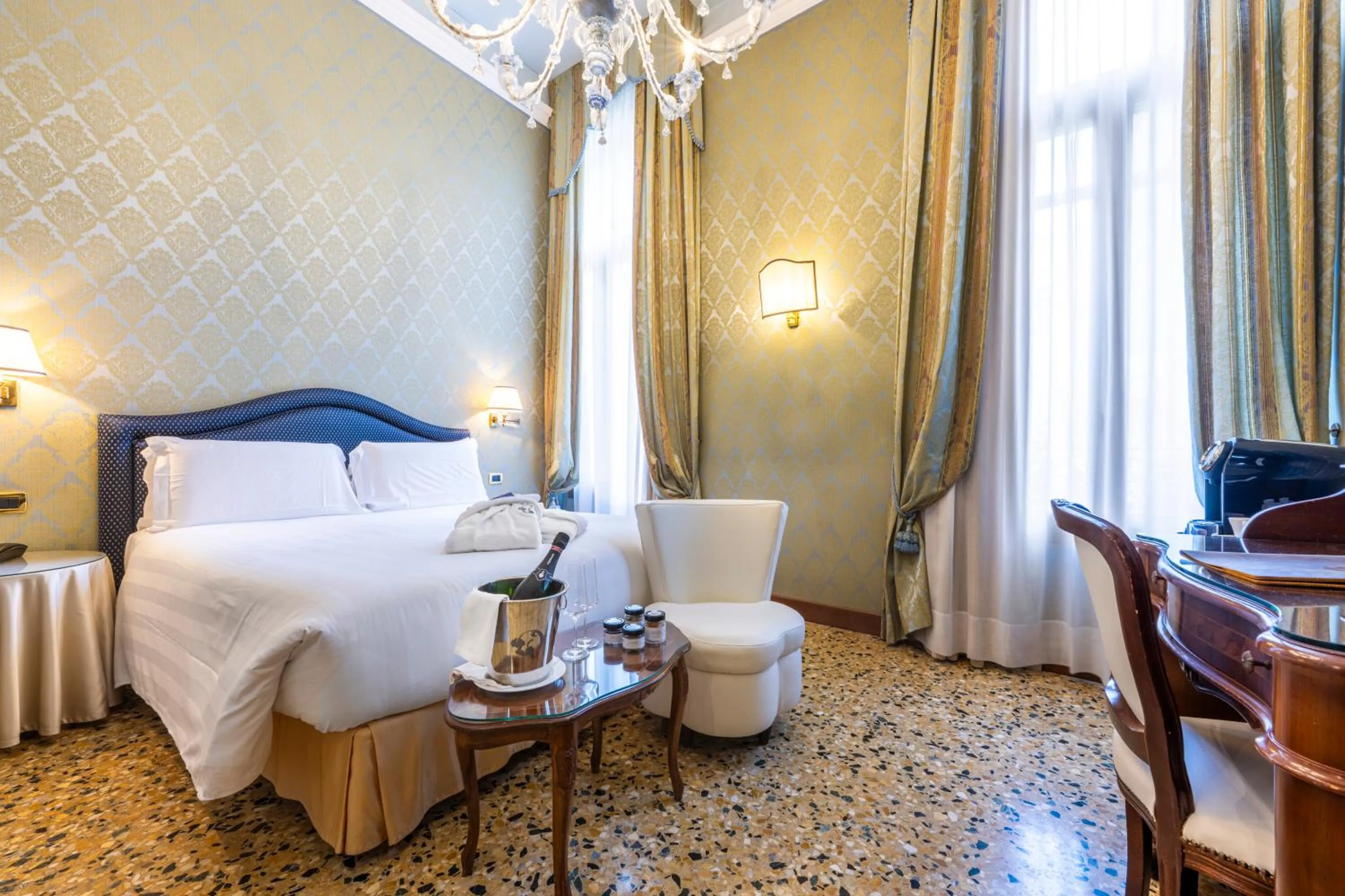 Bed in Hotel Colombina