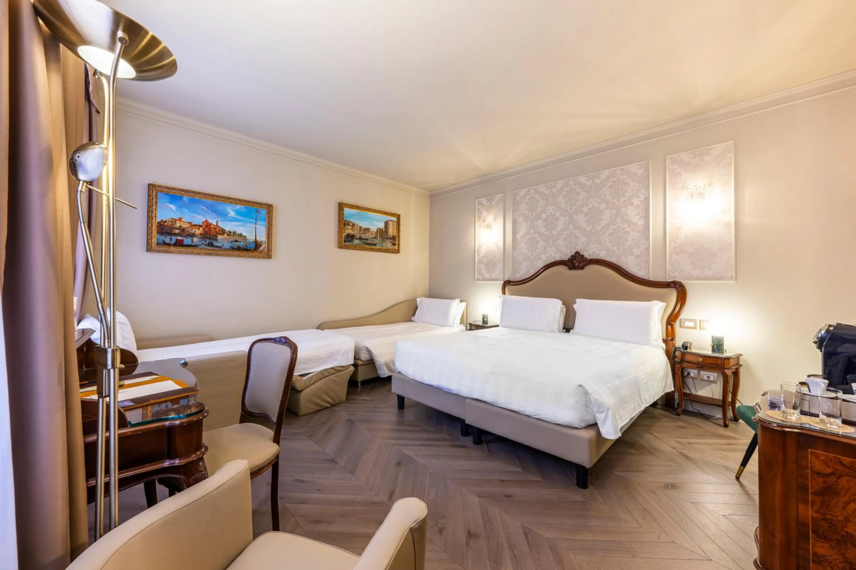 Bed in Hotel Colombina