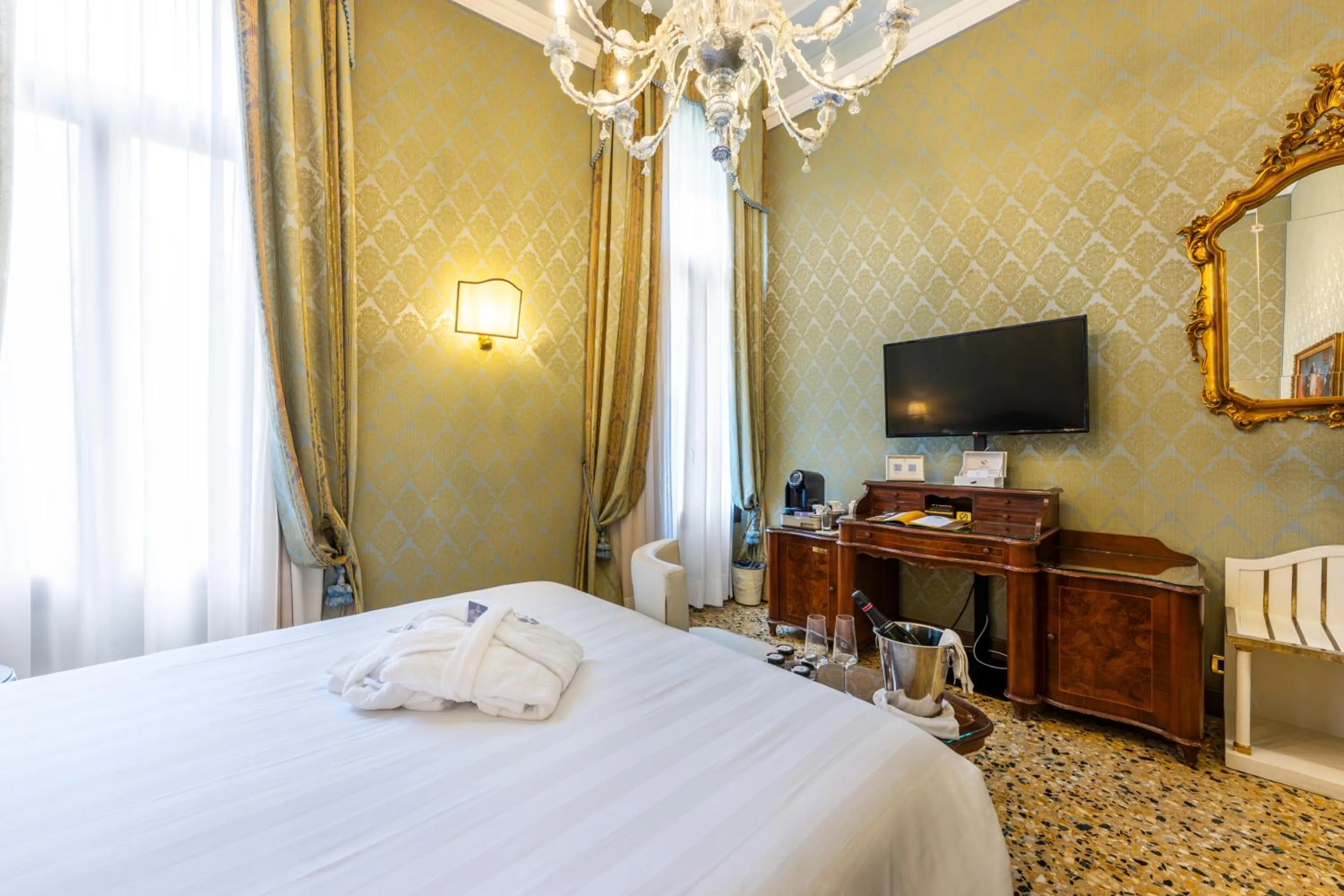 Bed in Hotel Colombina