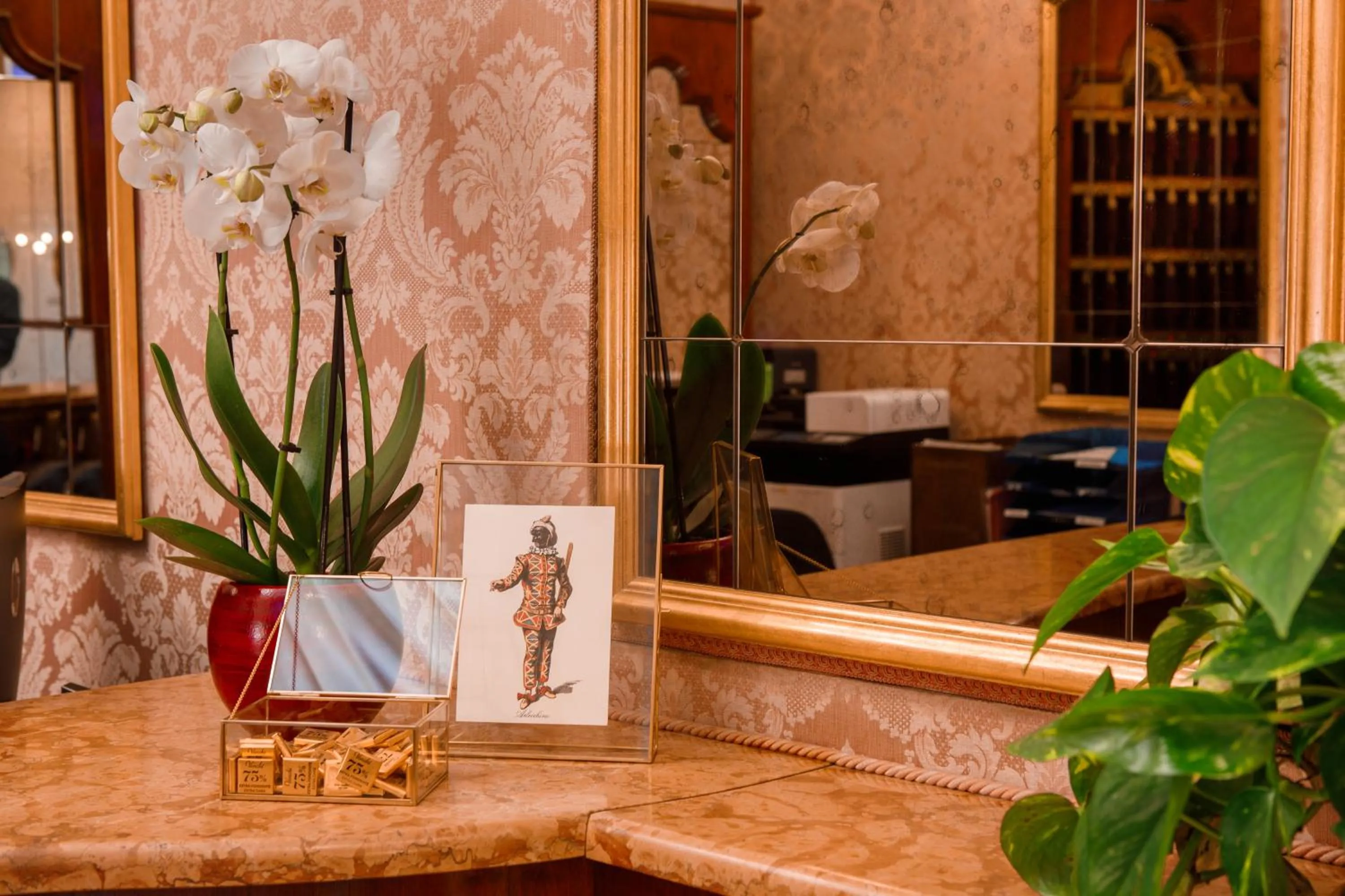 Lobby or reception in Hotel Colombina