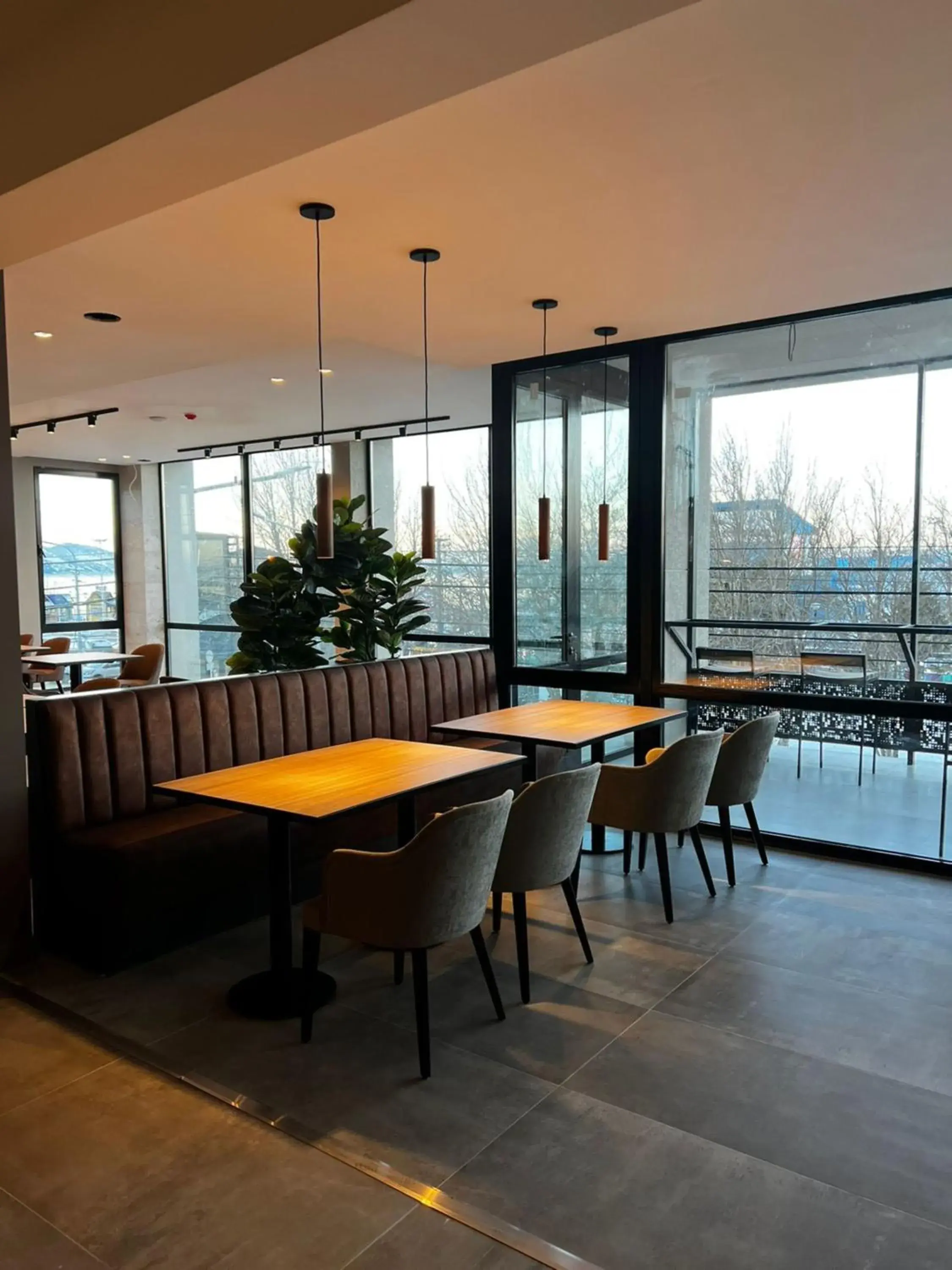 Lounge or bar in Hotel Canal Beagle Lounge or bar in Hotel Canal Beagle