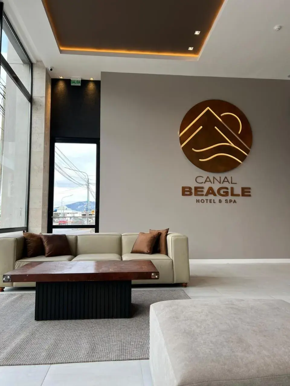 Living room in Hotel Canal Beagle Living room in Hotel Canal Beagle