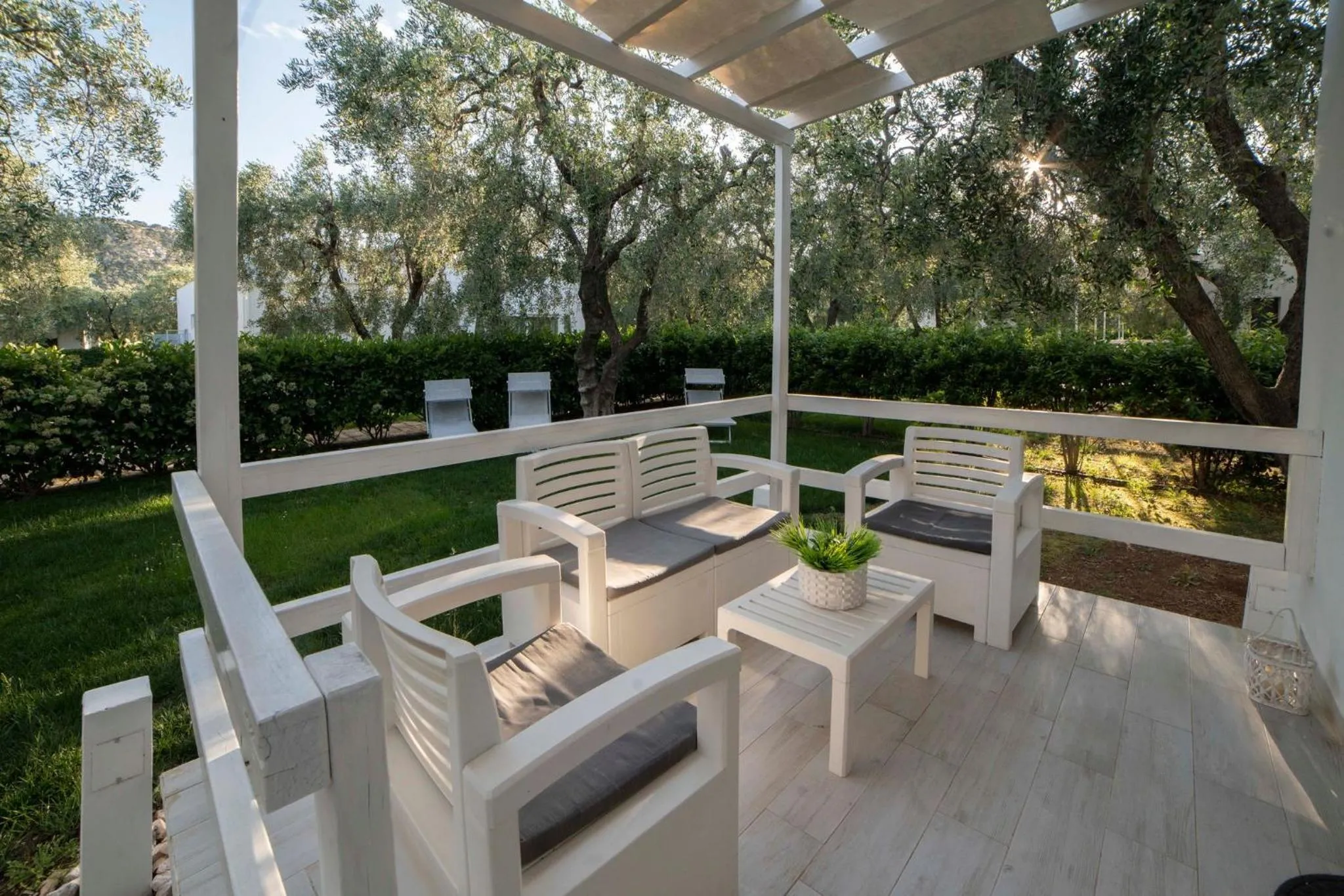 saracena Holiday Home with Private Beach and Swimming Pool