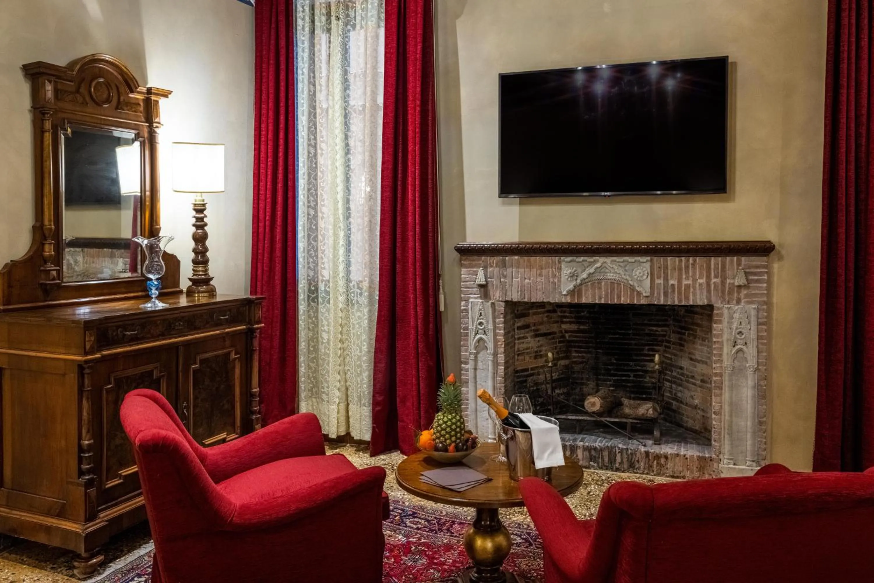 Bedroom in Hotel Palazzo Priuli