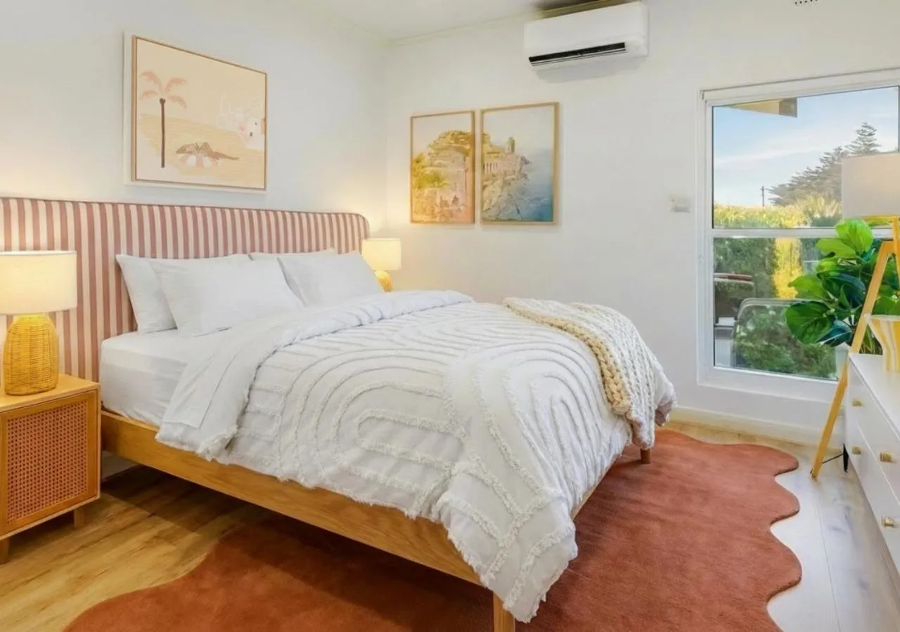 Glenelg Beach House With Private Beachfront Pool