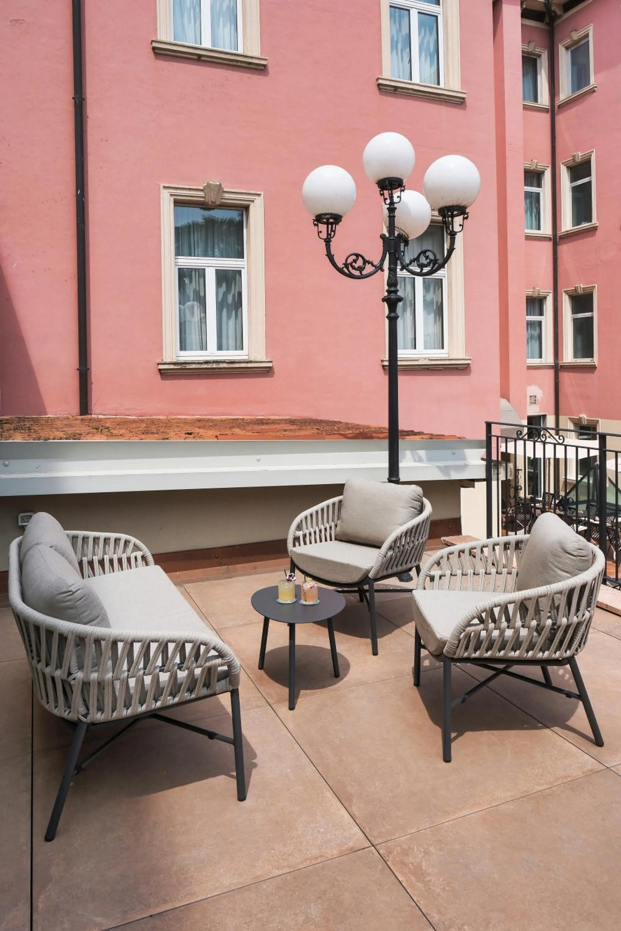 Garden in Hotel Indigo Verona - Grand Hotel Des Arts by IHG