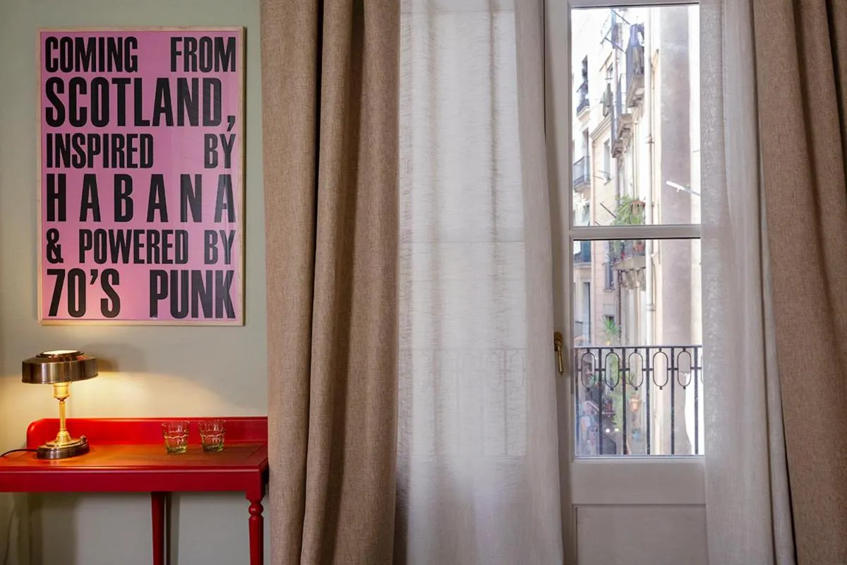 Street view in chic&basic Habana Hoose