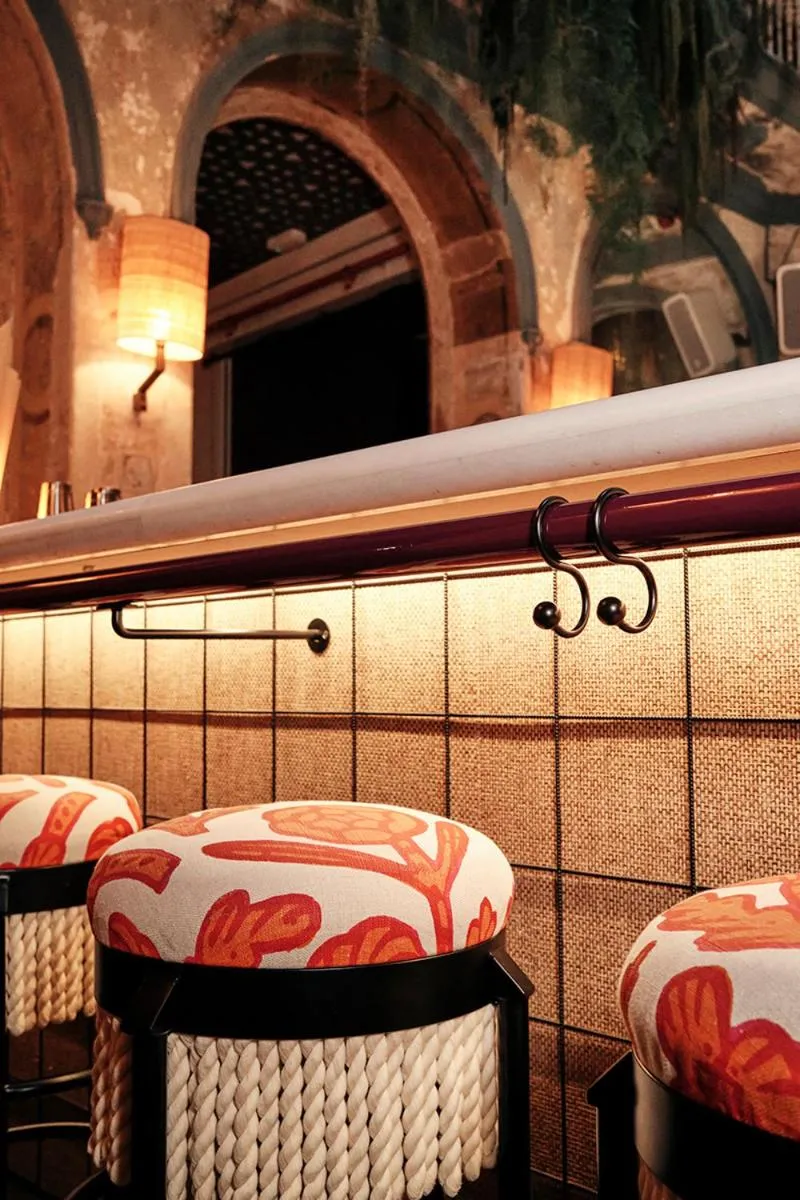 Bed in chic&basic Habana Hoose