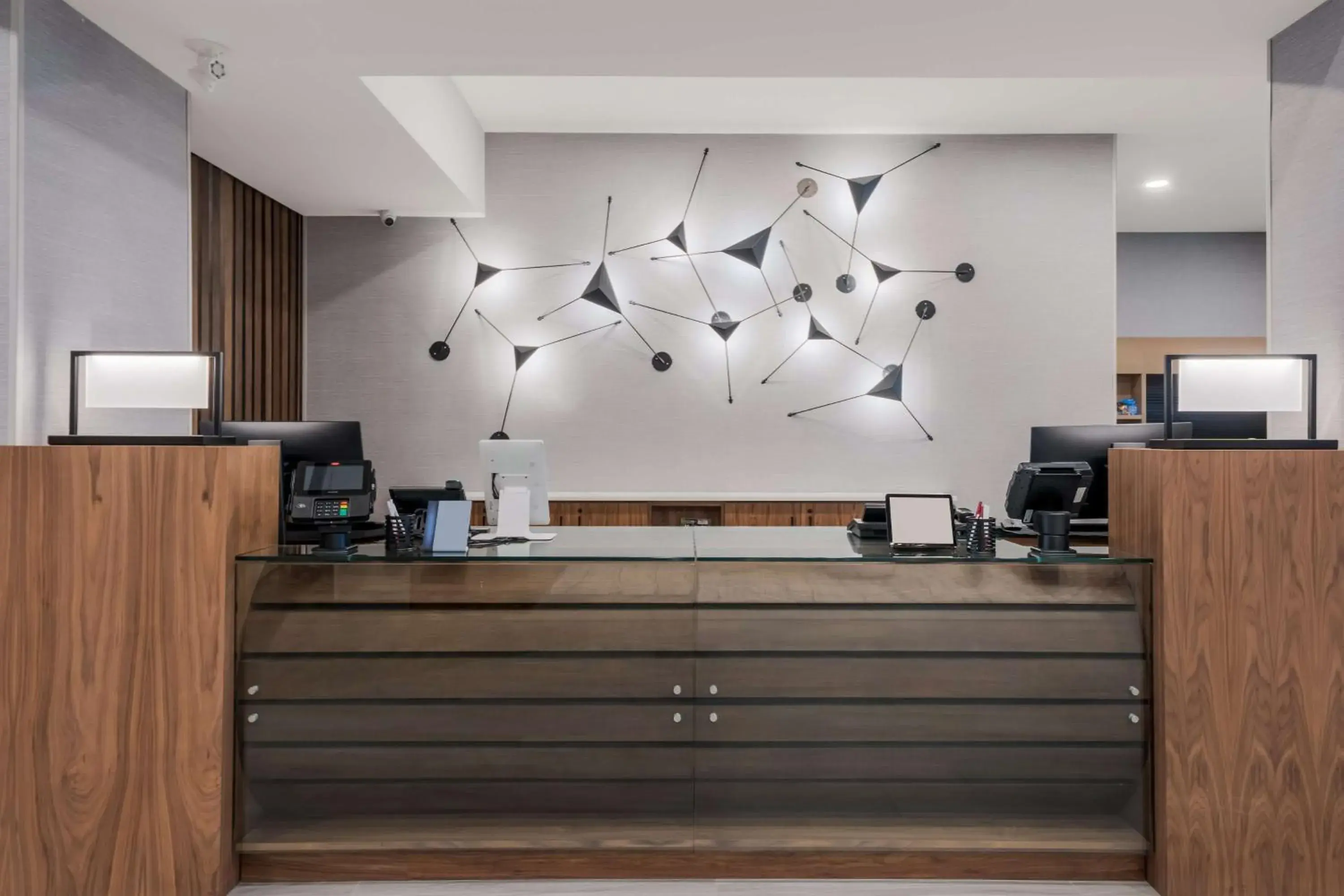 Lobby or reception in Best Western Plus Parry Sound Lobby or reception in Best Western Plus Parry Sound