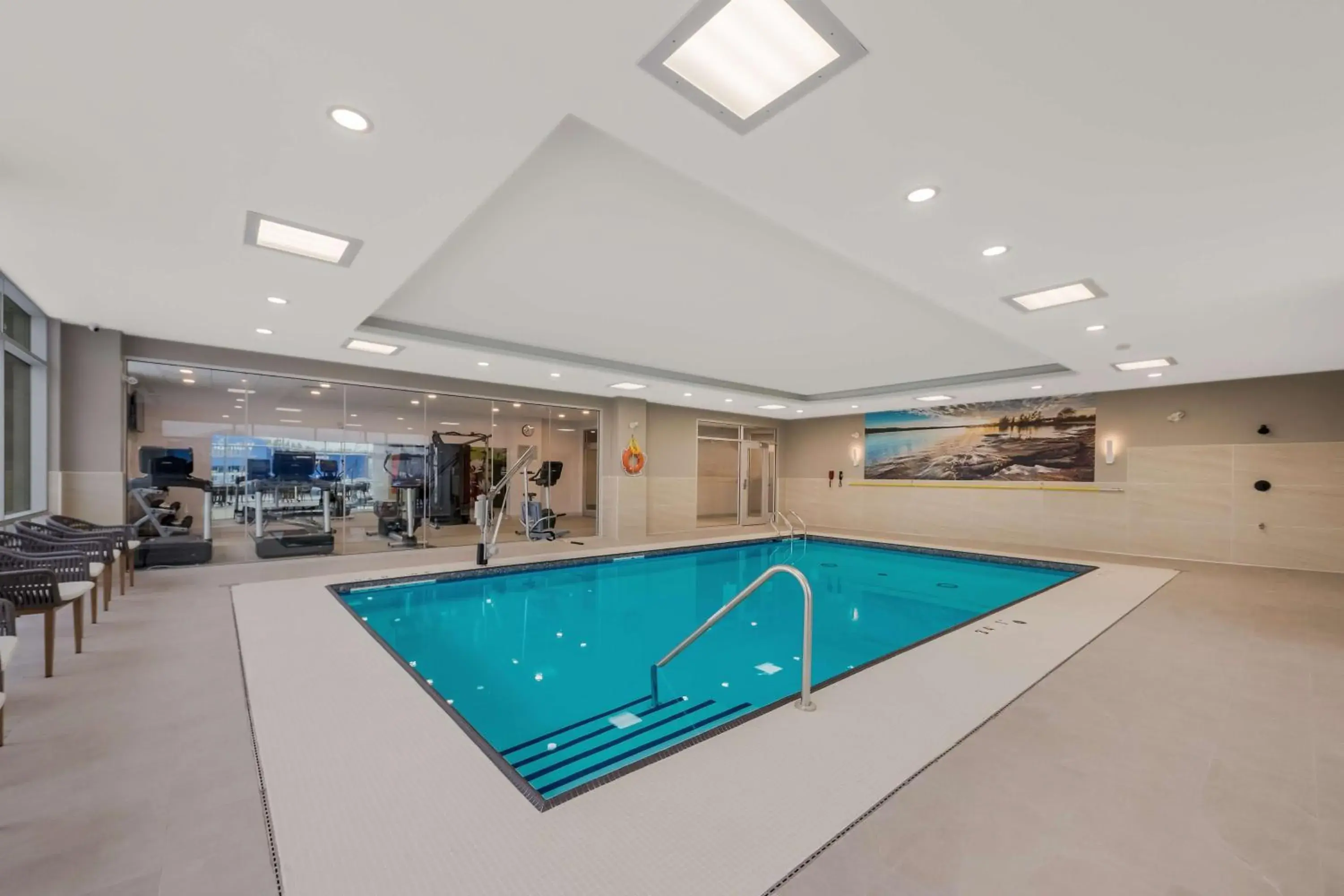 Pool view in Best Western Plus Parry Sound Pool view in Best Western Plus Parry Sound