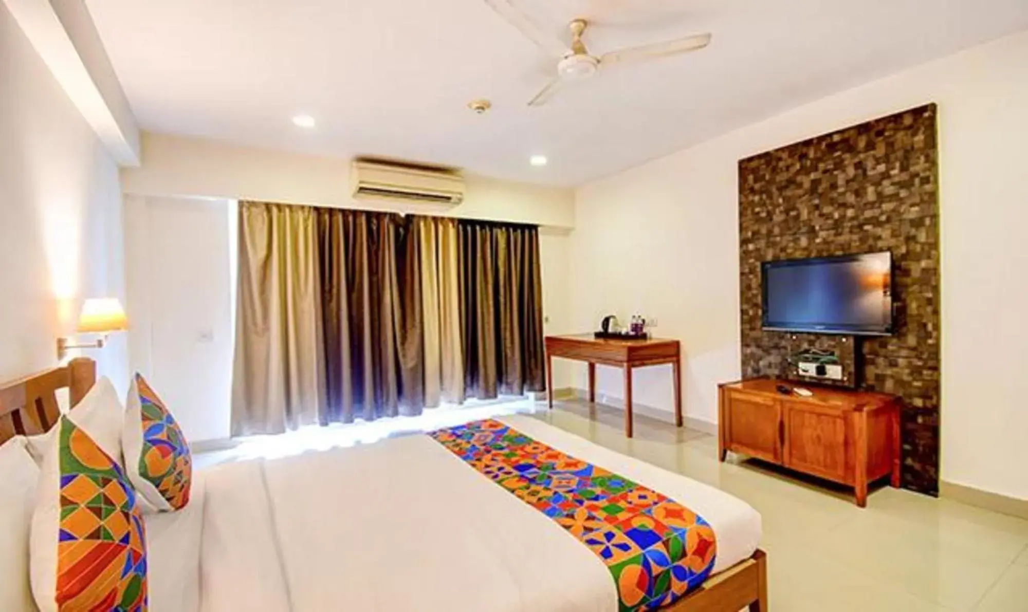 Bed in FabHotel Indeedcare Hotel & Resorts - Nr Kolkata Airport Bed in FabHotel Indeedcare Hotel & Resorts - Nr Kolkata Airport