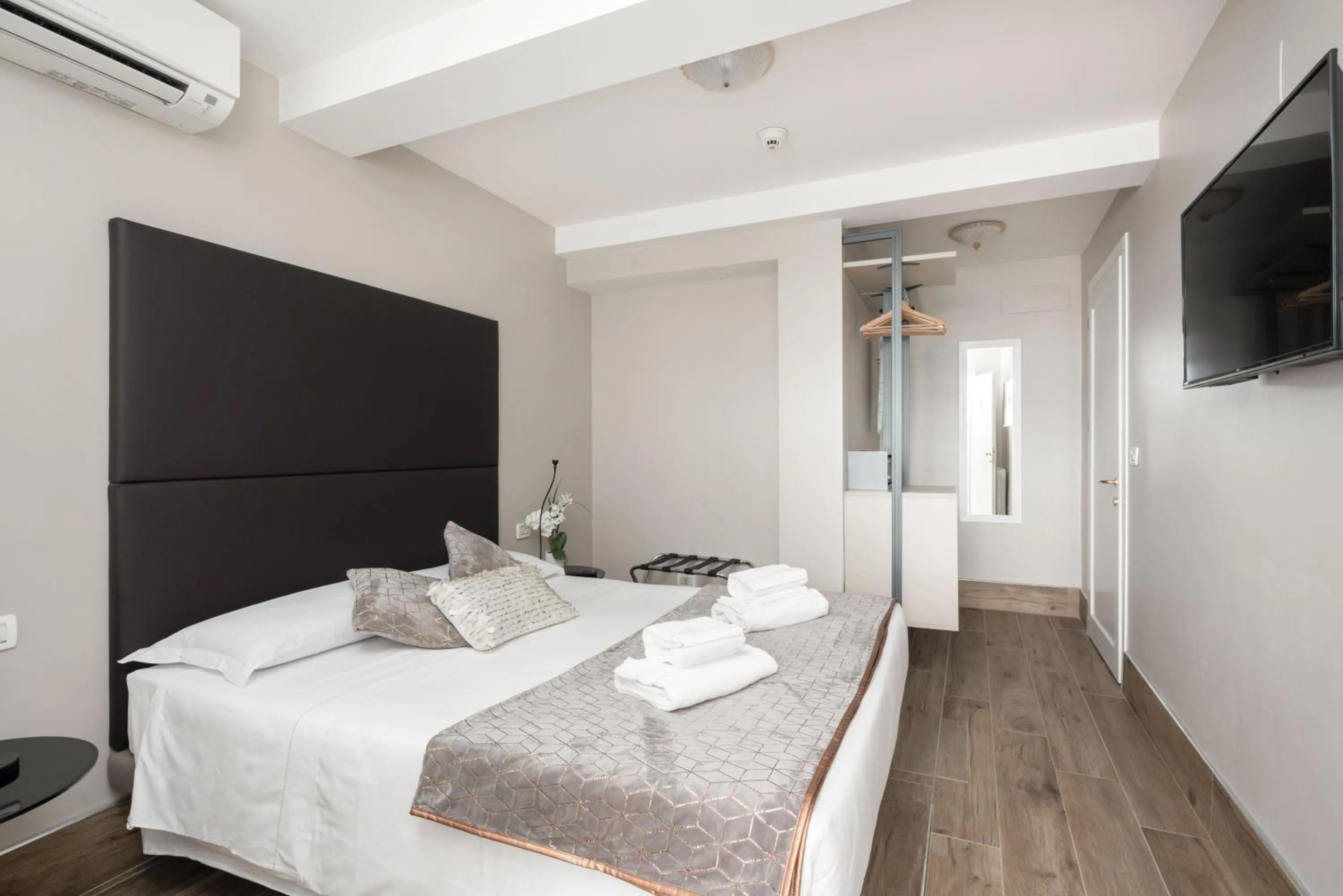 Bedroom, Bed in Locanda Herion