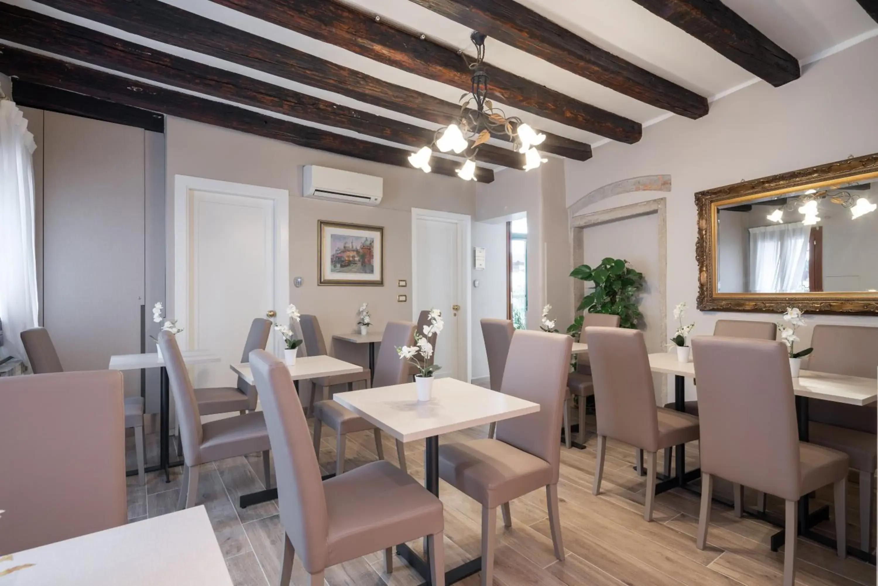 Double Room in Locanda Herion Double Room in Locanda Herion