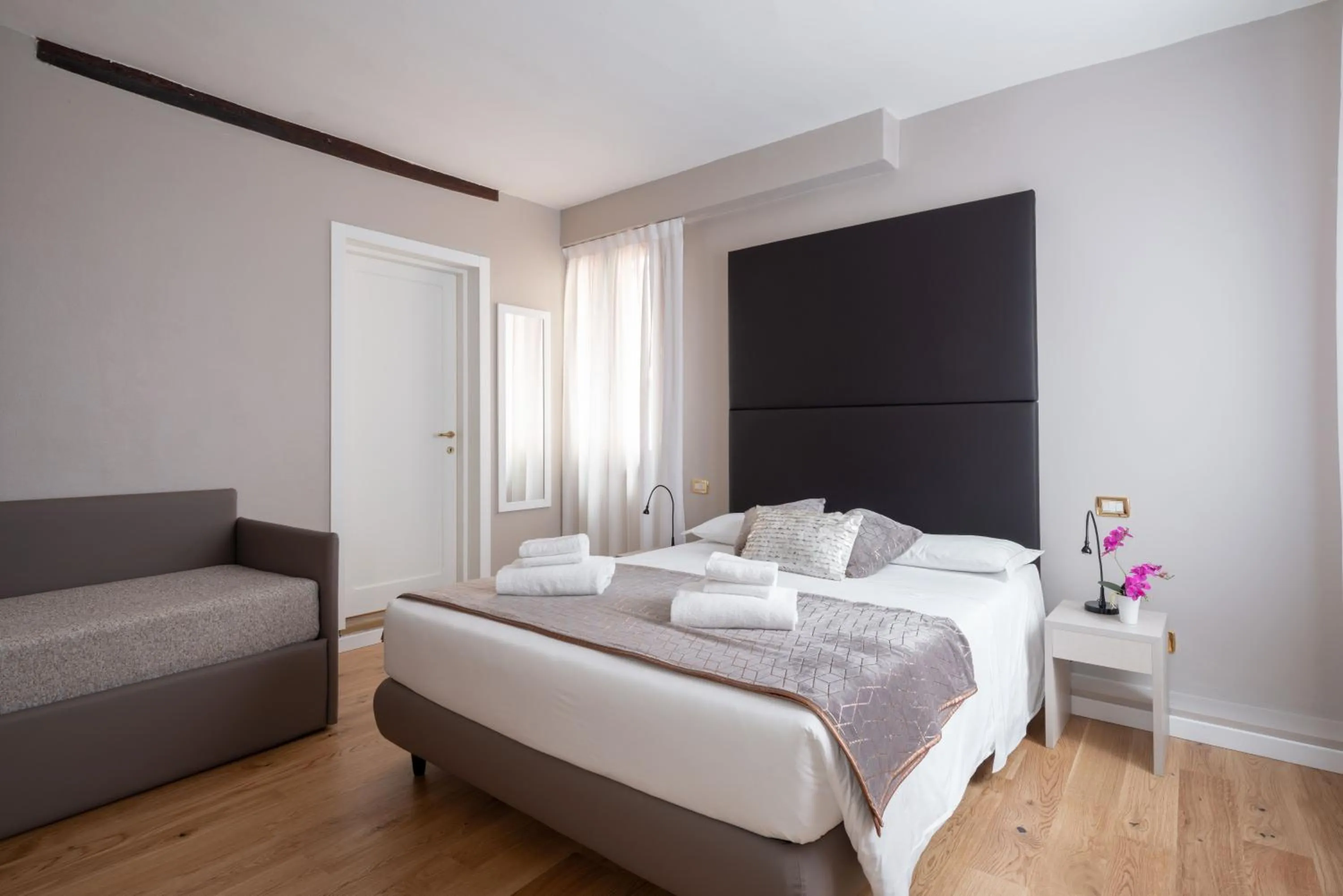 Bedroom, Bed in Locanda Herion