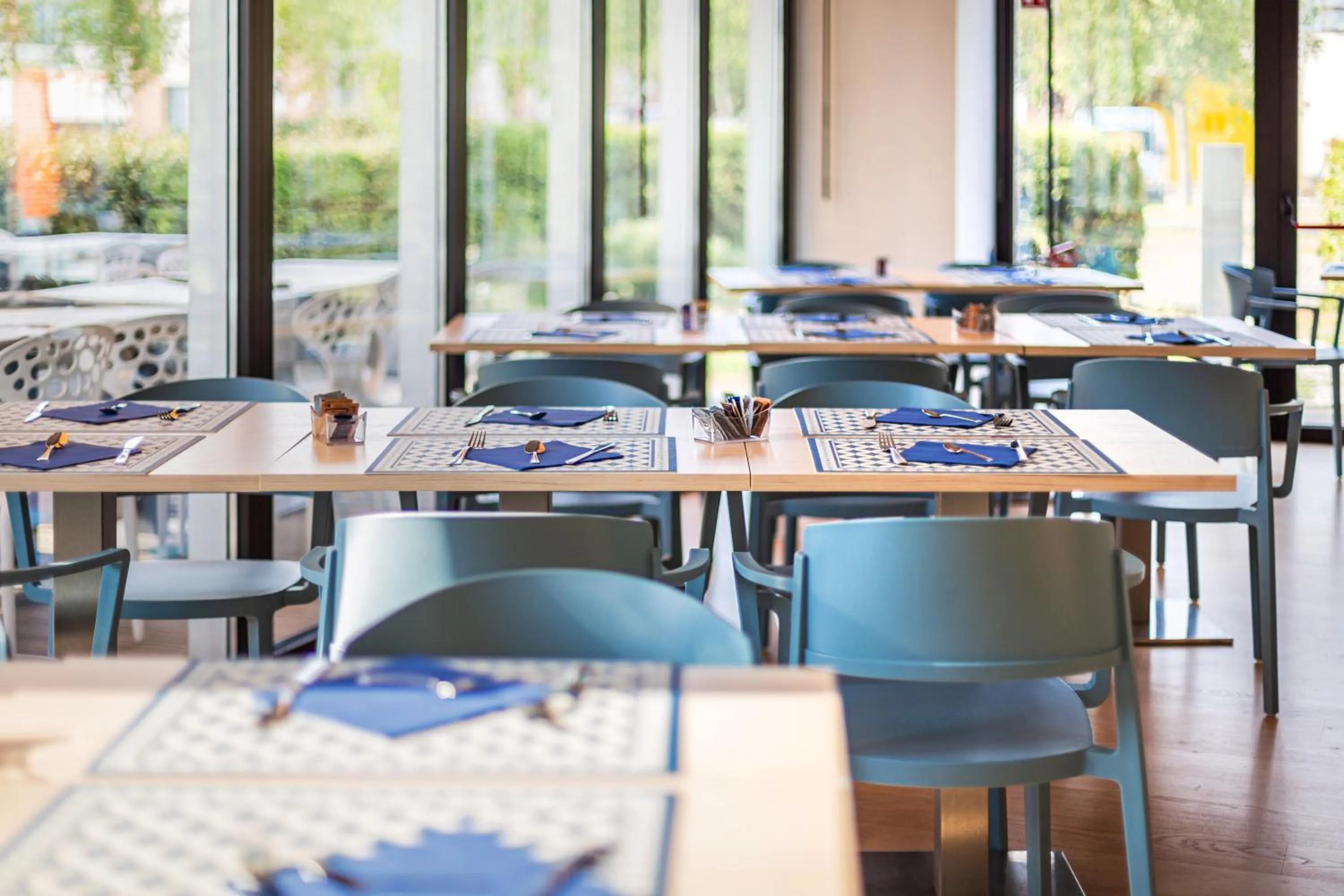 Breakfast in NEW IPOINT HOTEL