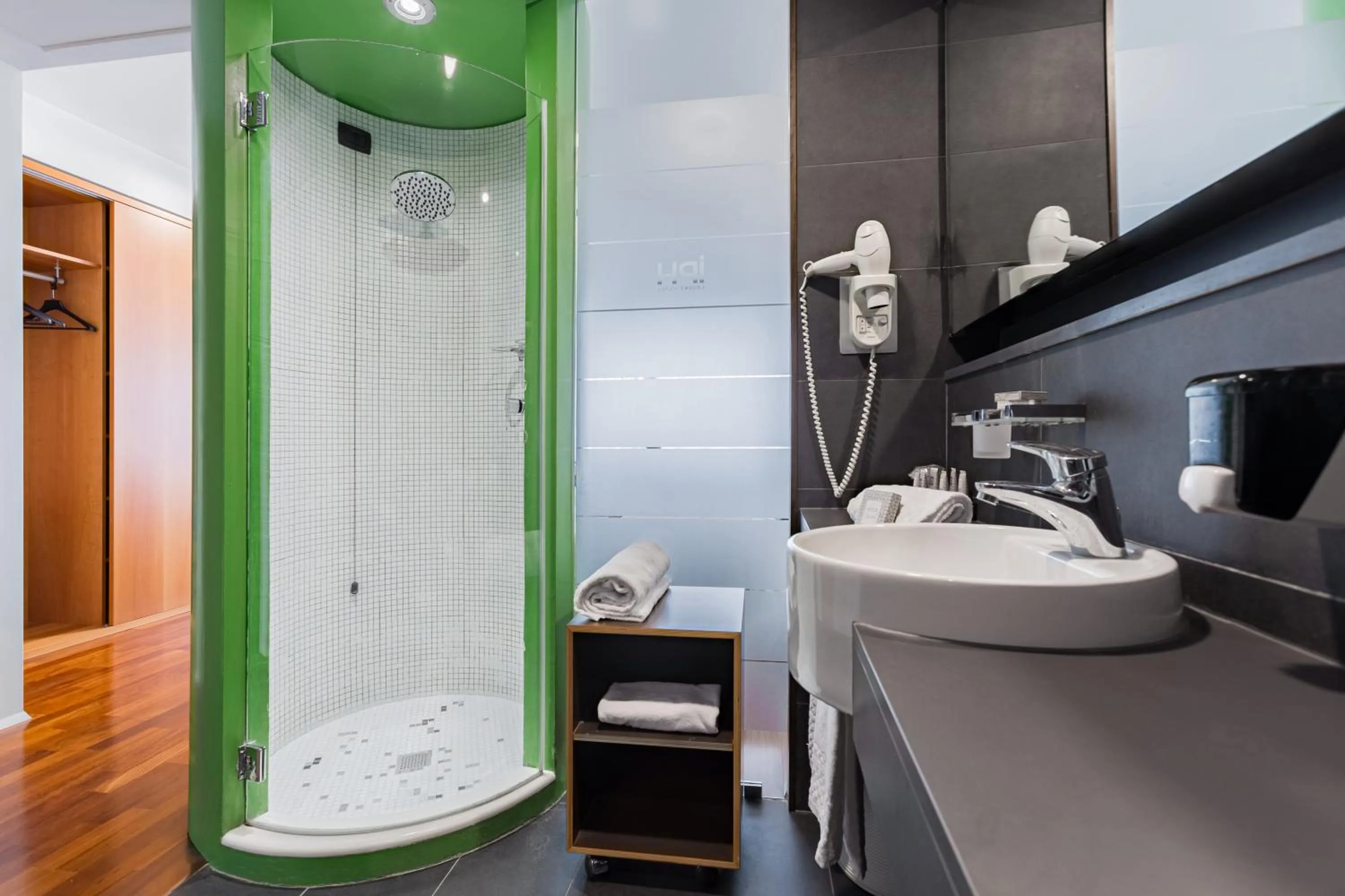 Bathroom in NEW IPOINT HOTEL