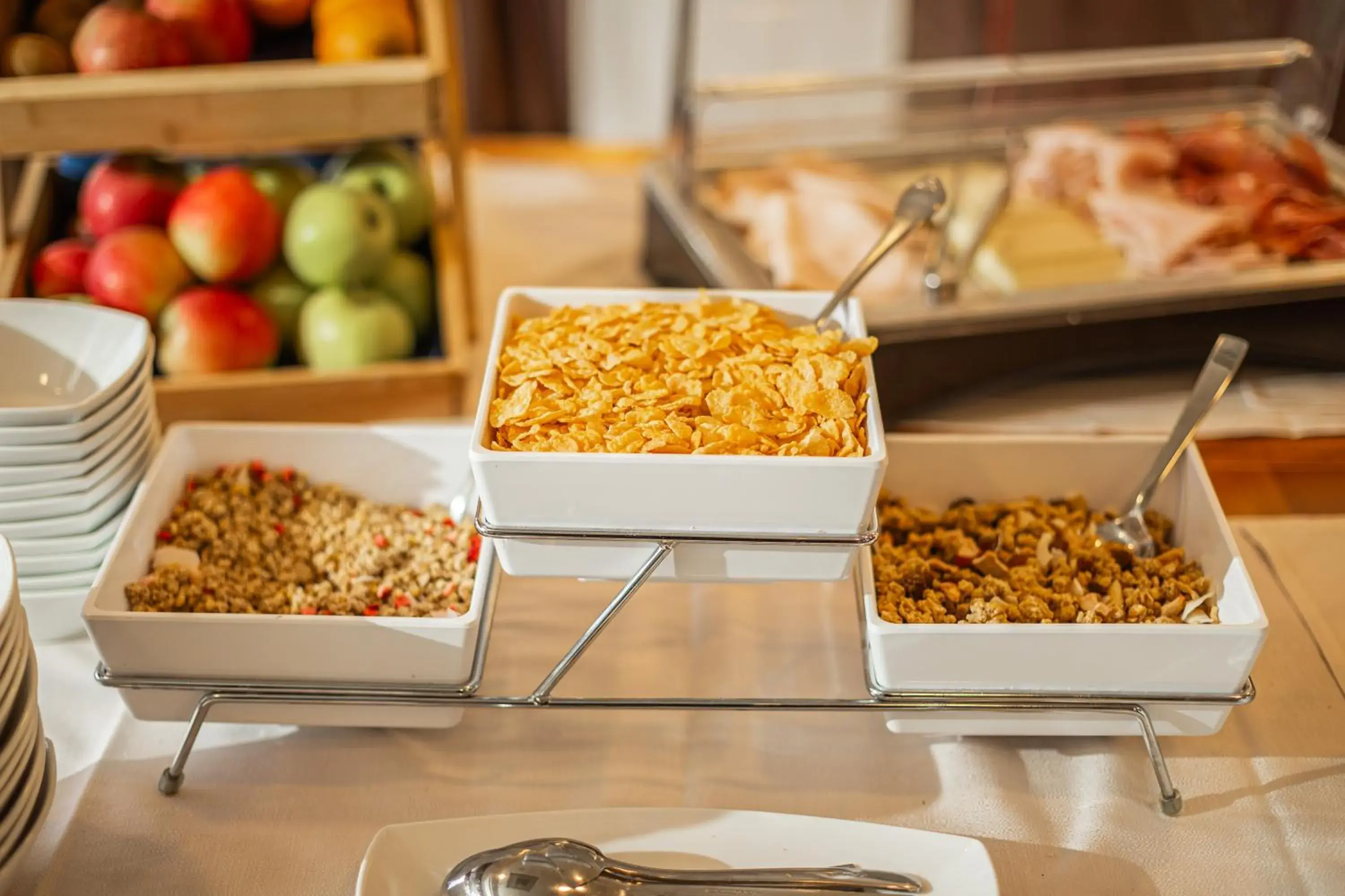 Breakfast in NEW IPOINT HOTEL Breakfast in NEW IPOINT HOTEL