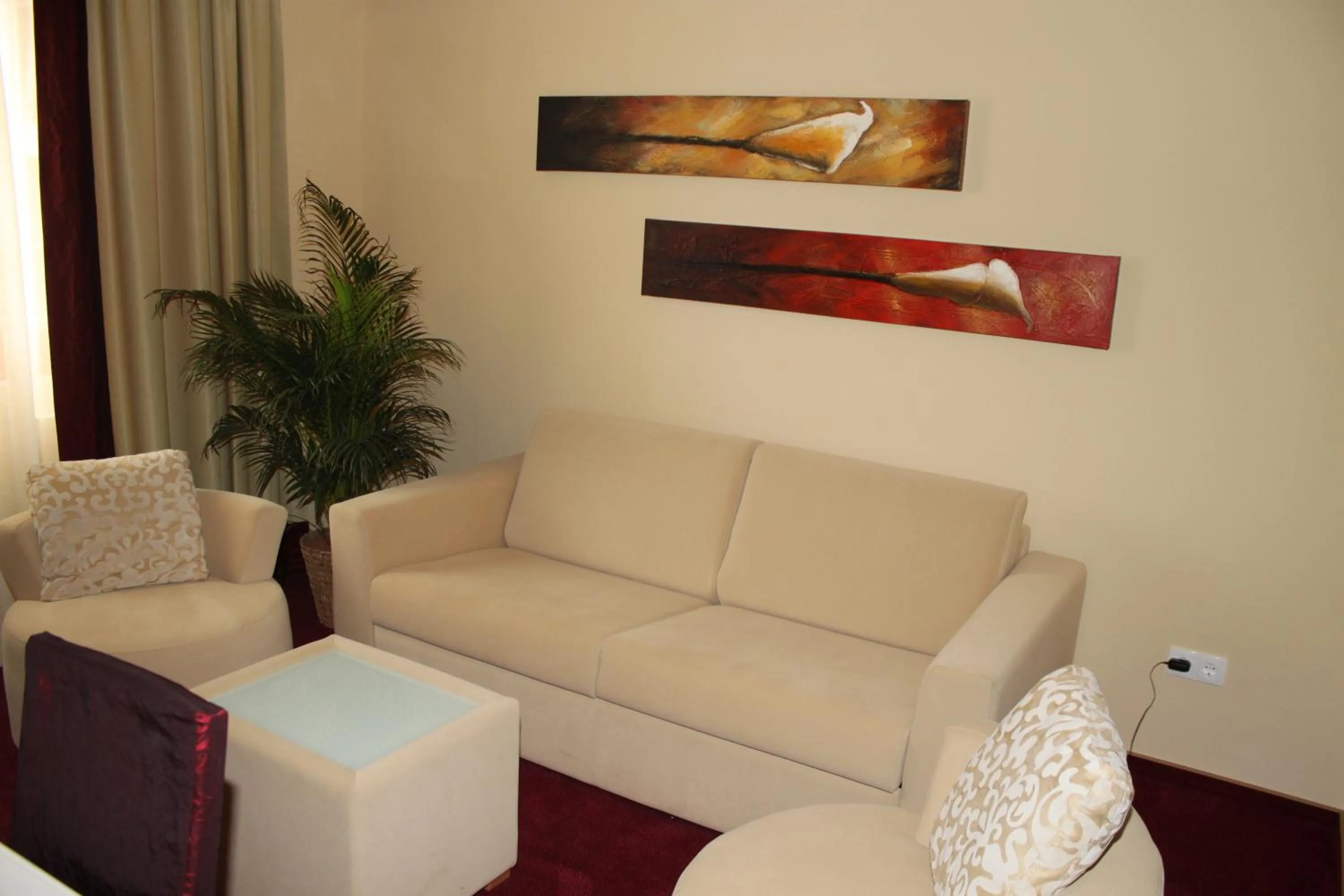 Seating area in Hotel Garić