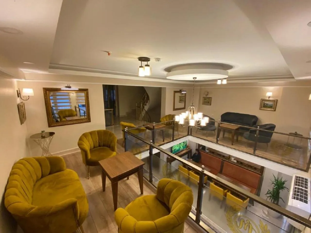 Seating area in Hotel Mavirem