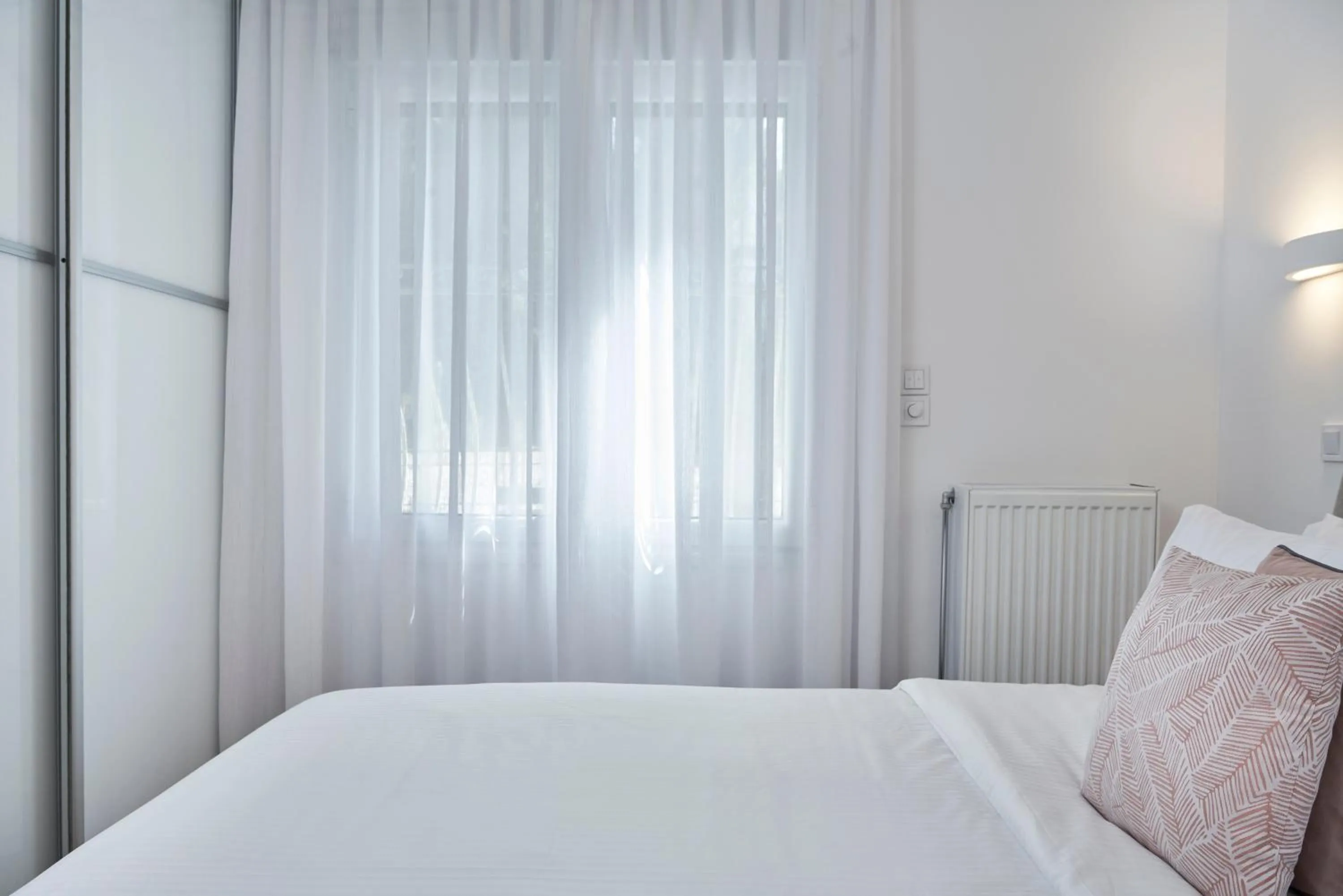 Bedroom, Bed in Elite Living 2bd Apt next to Hilton-Ilisia Park