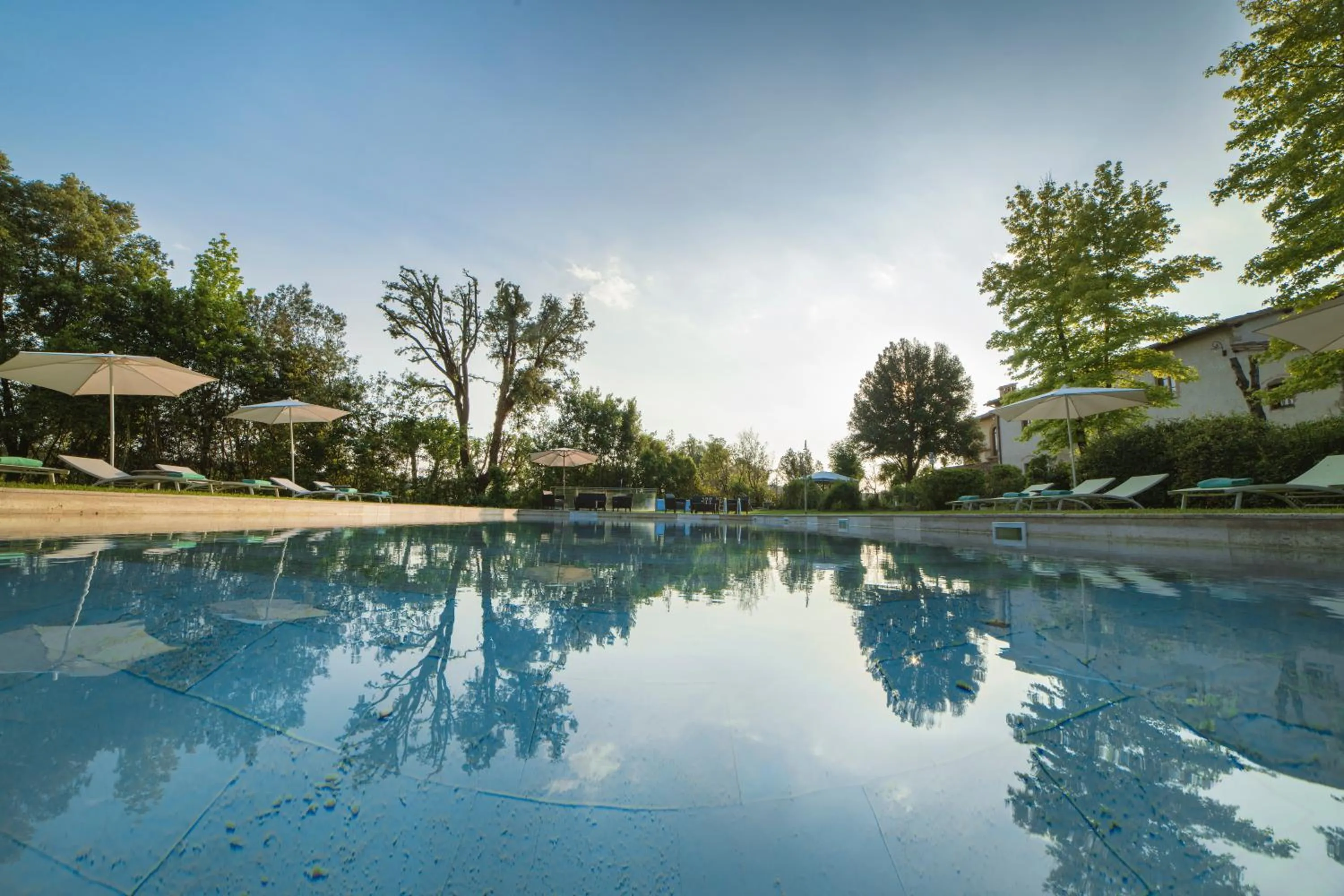 Swimming pool in Relais Della Rovere