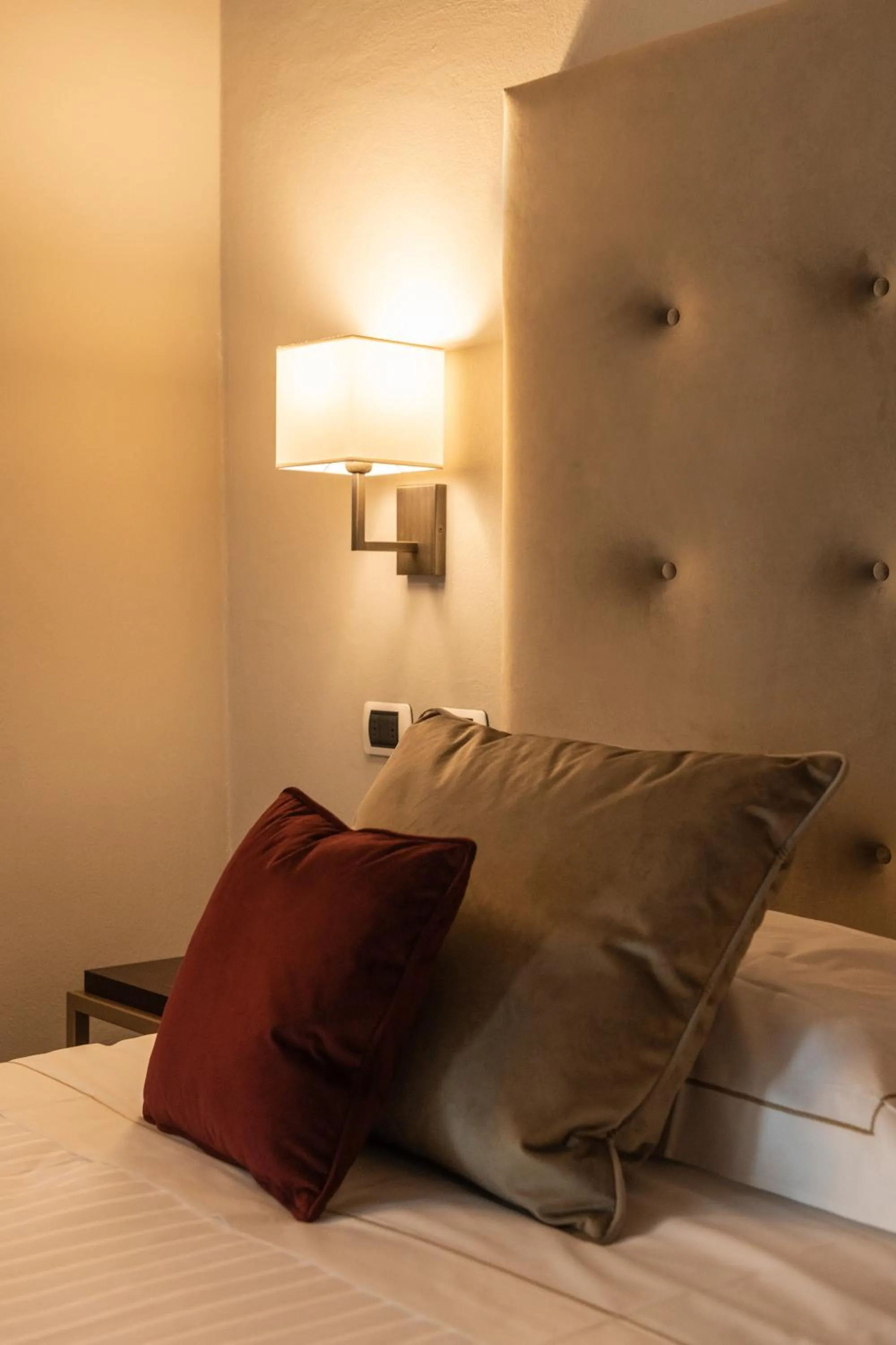 Decorative detail, Bed in Relais Della Rovere