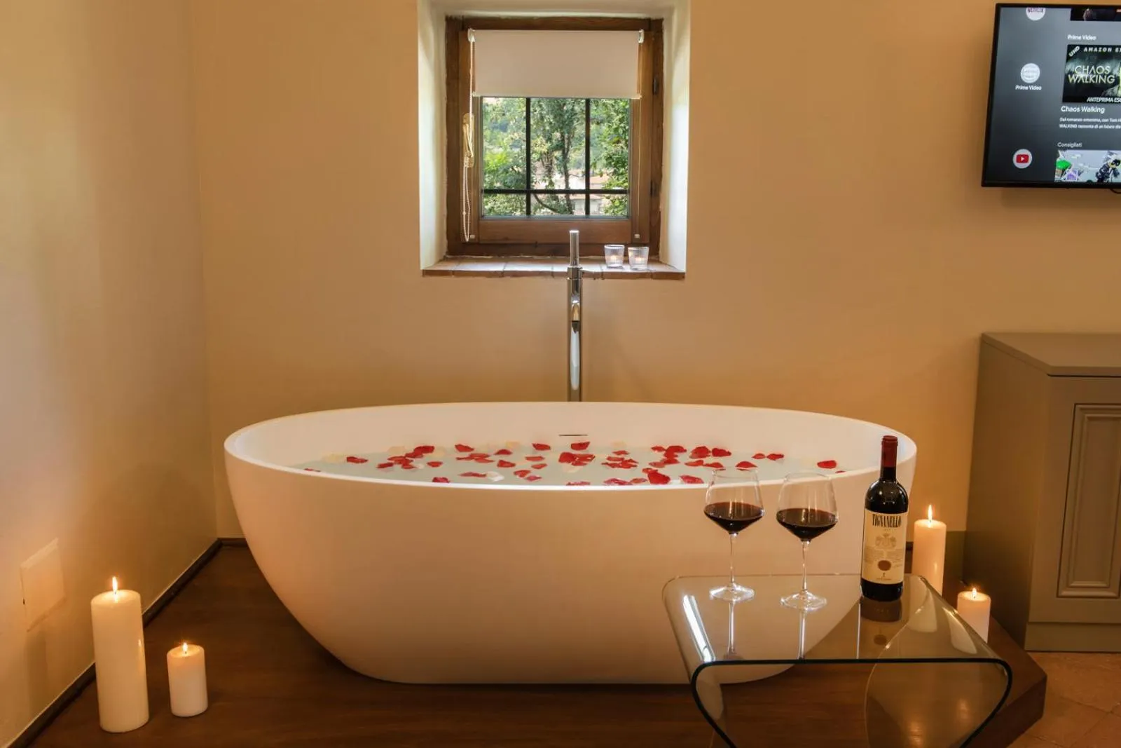 Decorative detail in Relais Della Rovere