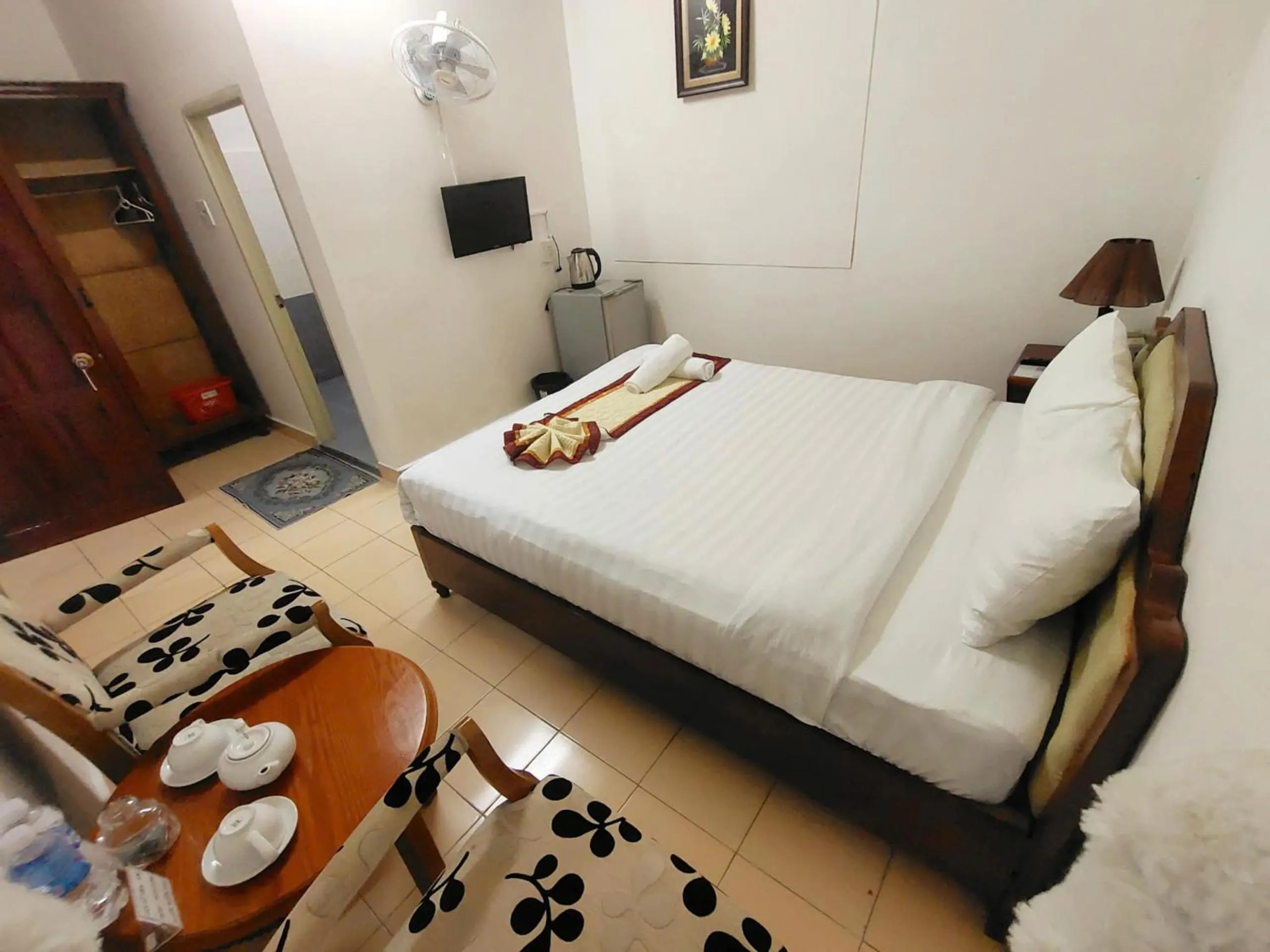 Bedroom, Bed in ANH ĐÀO HOTEL
