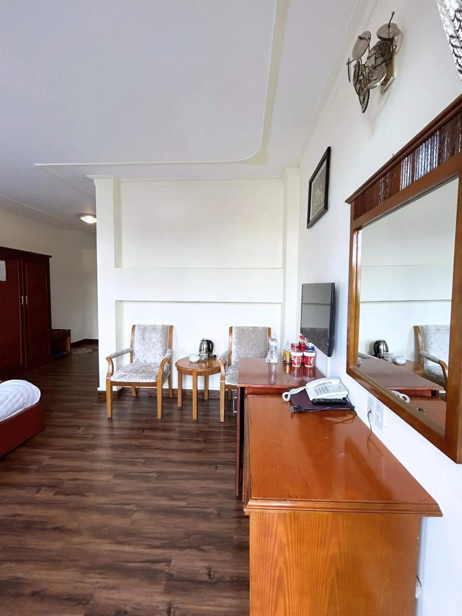 TV and multimedia, Bed in ANH ĐÀO HOTEL TV and multimedia, Bed in ANH ĐÀO HOTEL