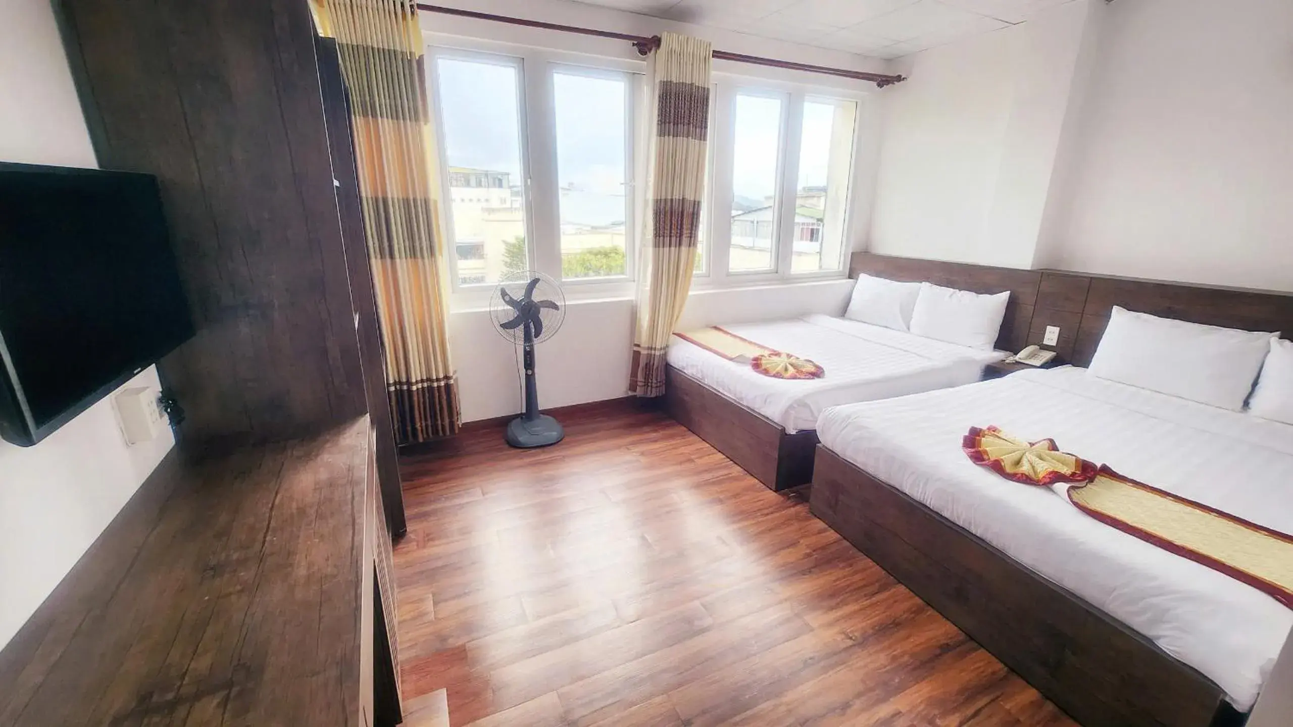 Bedroom, Bed in ANH ĐÀO HOTEL Bedroom, Bed in ANH ĐÀO HOTEL