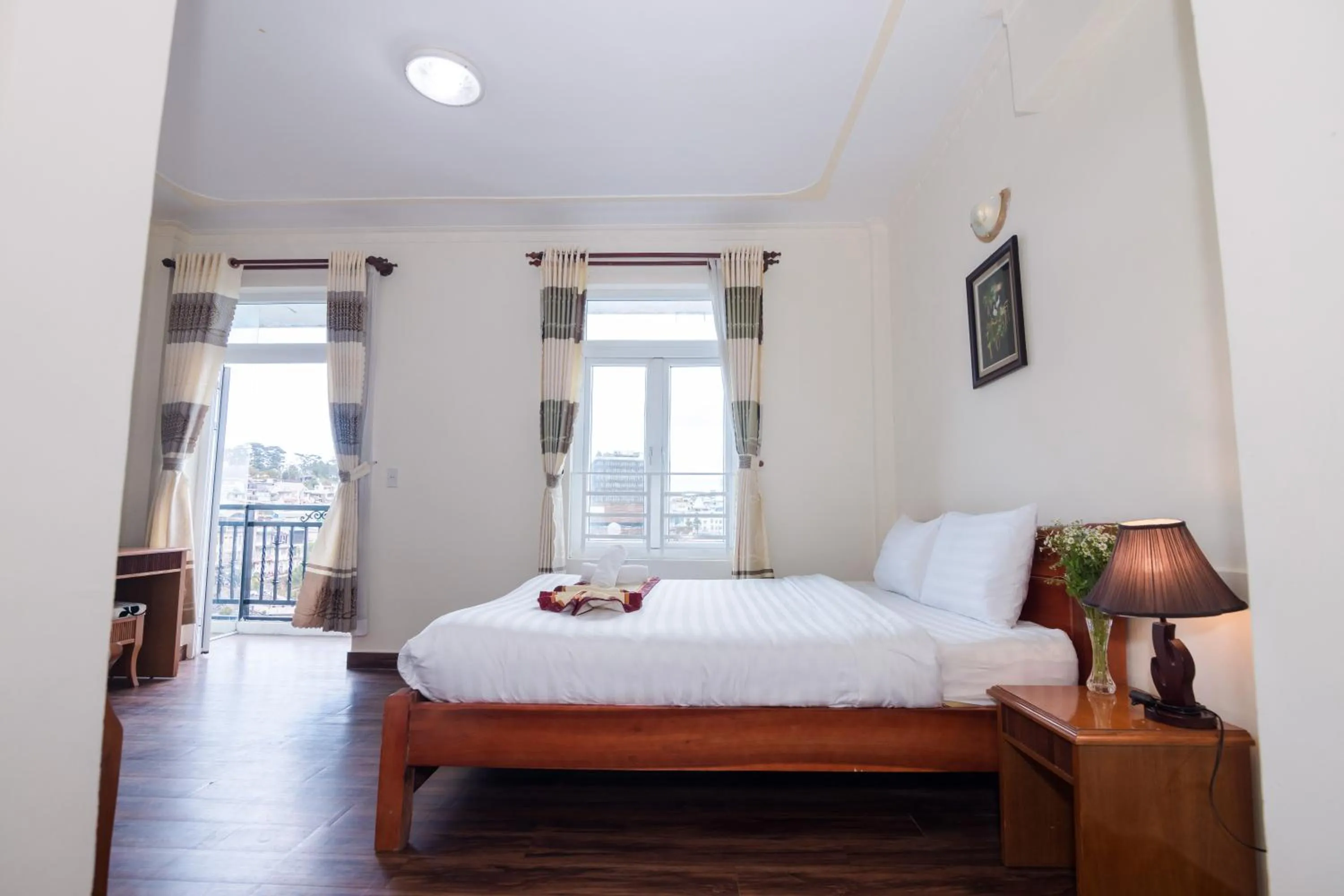 Photo of the whole room, Bed in ANH ĐÀO HOTEL